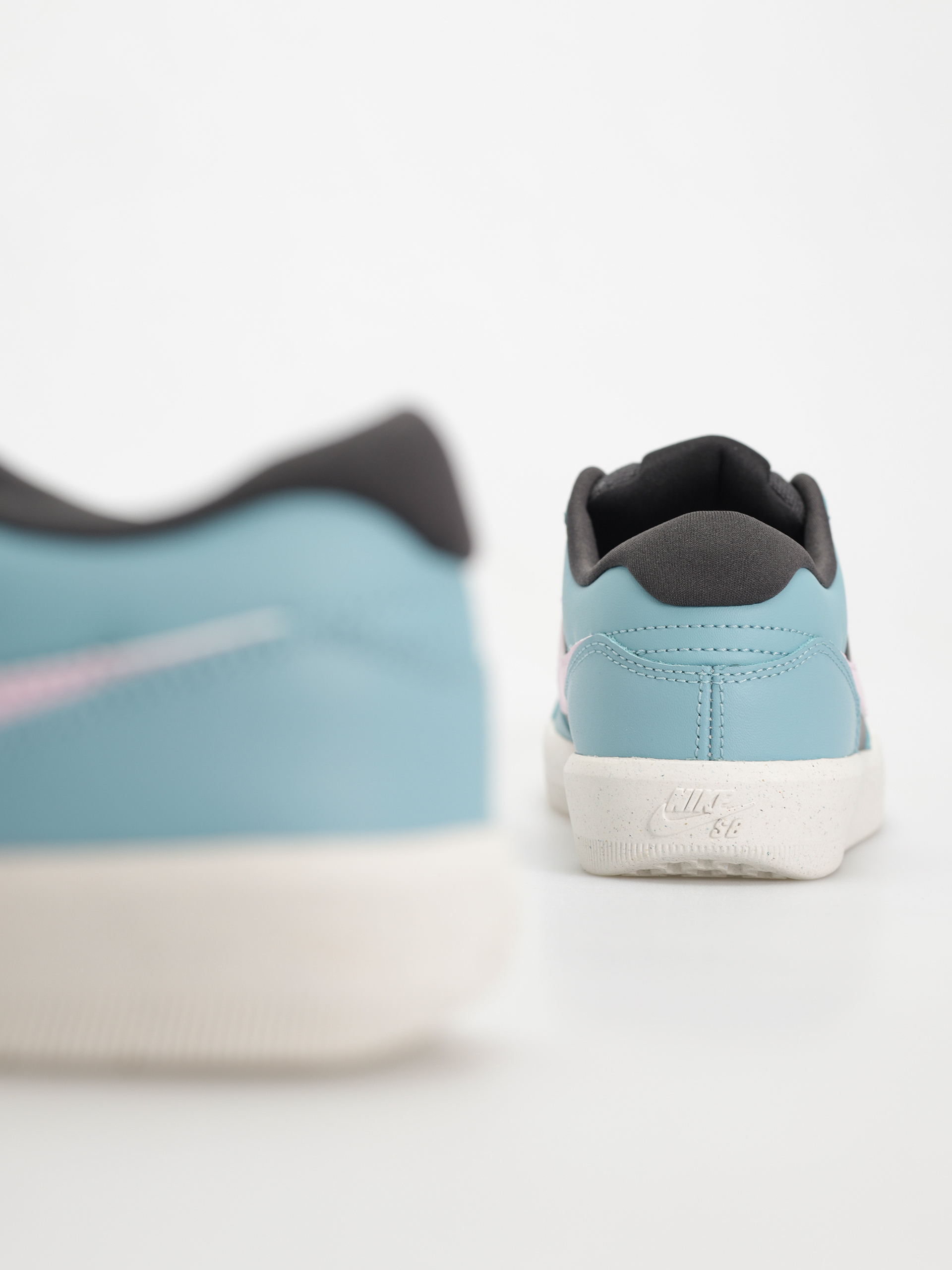 Buty Nike SB Force 58 Premium (denim turq/pink foam  dk smoke grey)