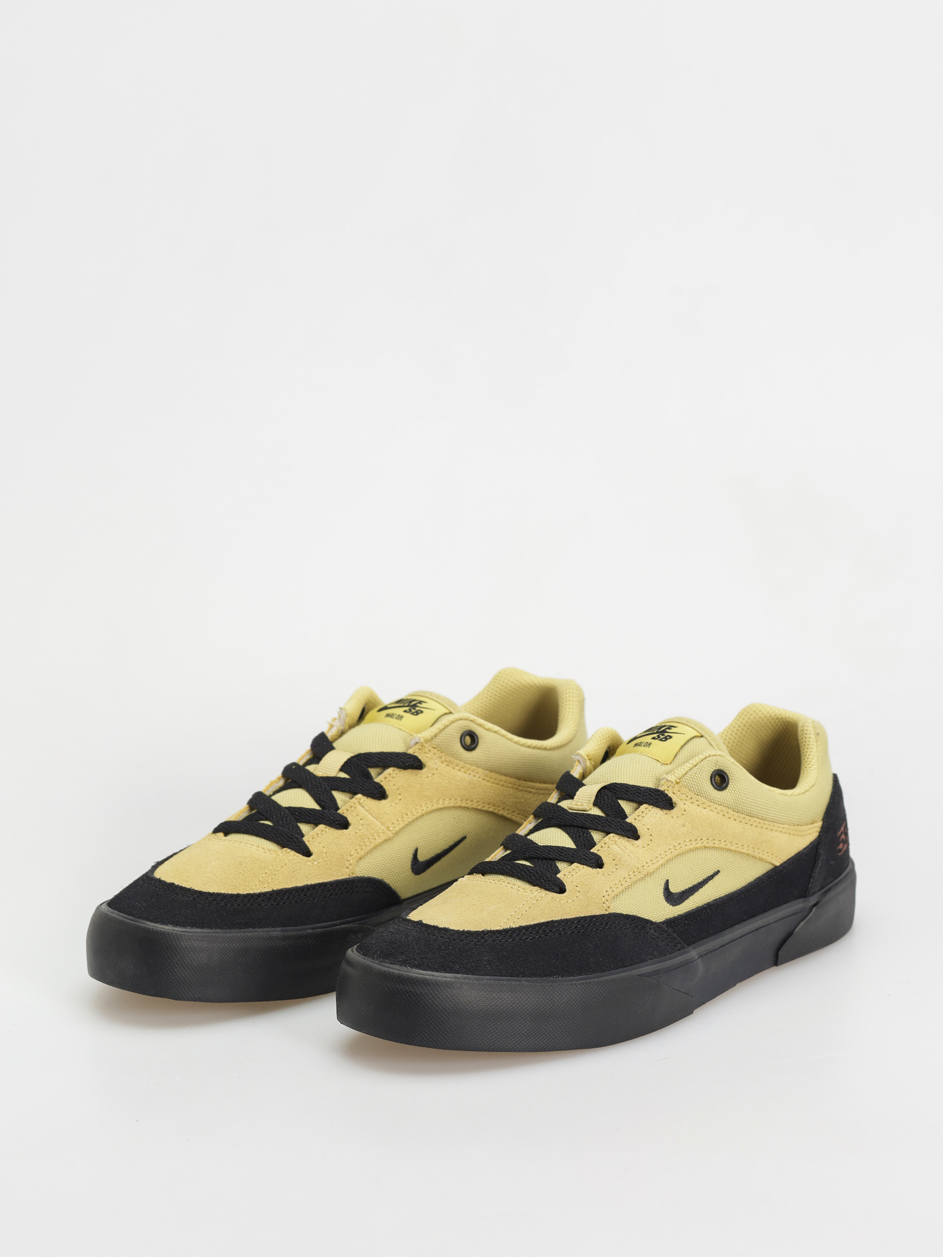 Buty Nike SB Malor TE (buff gold/black black cinnamon)