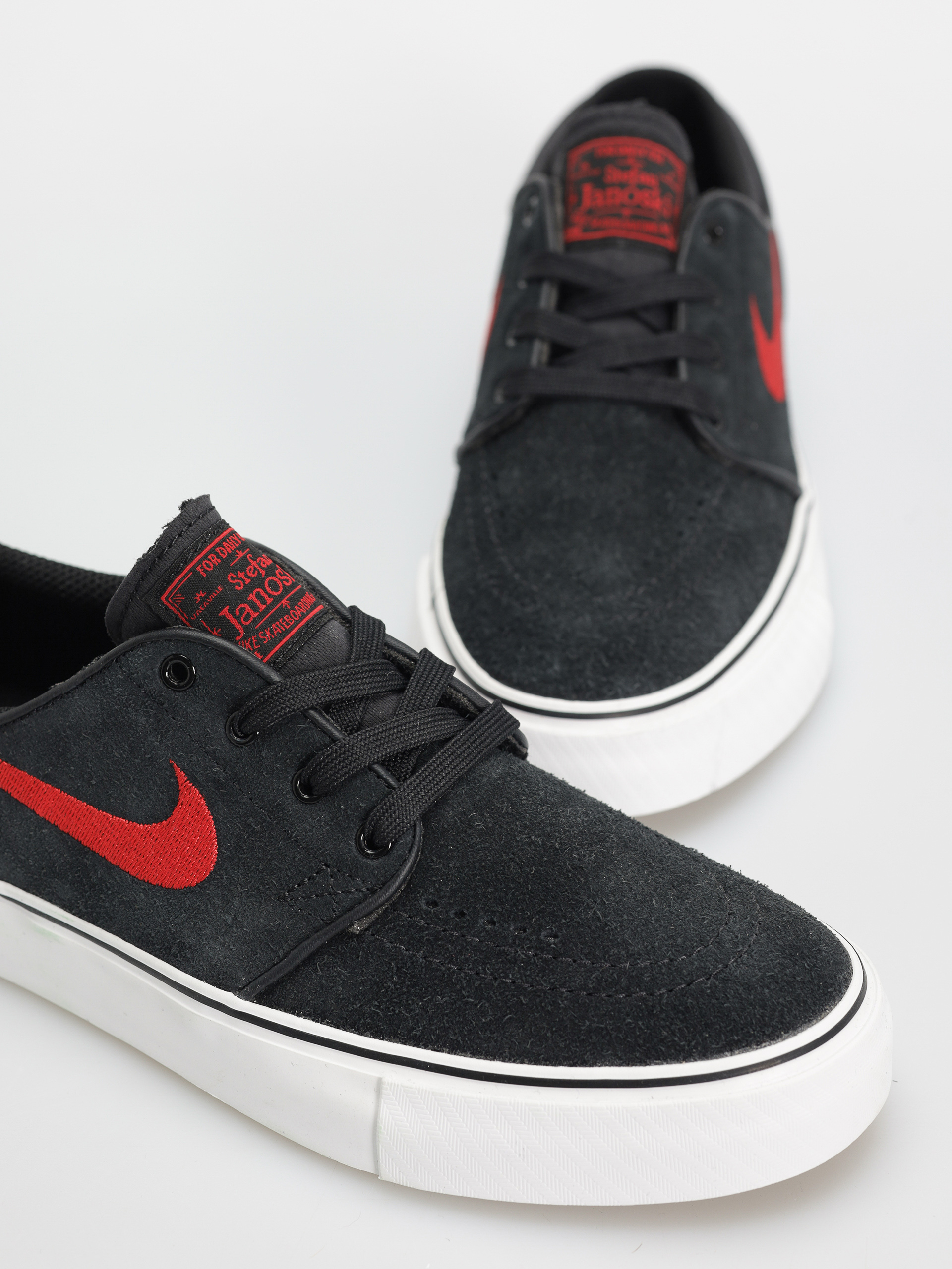 Buty Nike SB Stefan Janoski JR (black/university red black summit white)