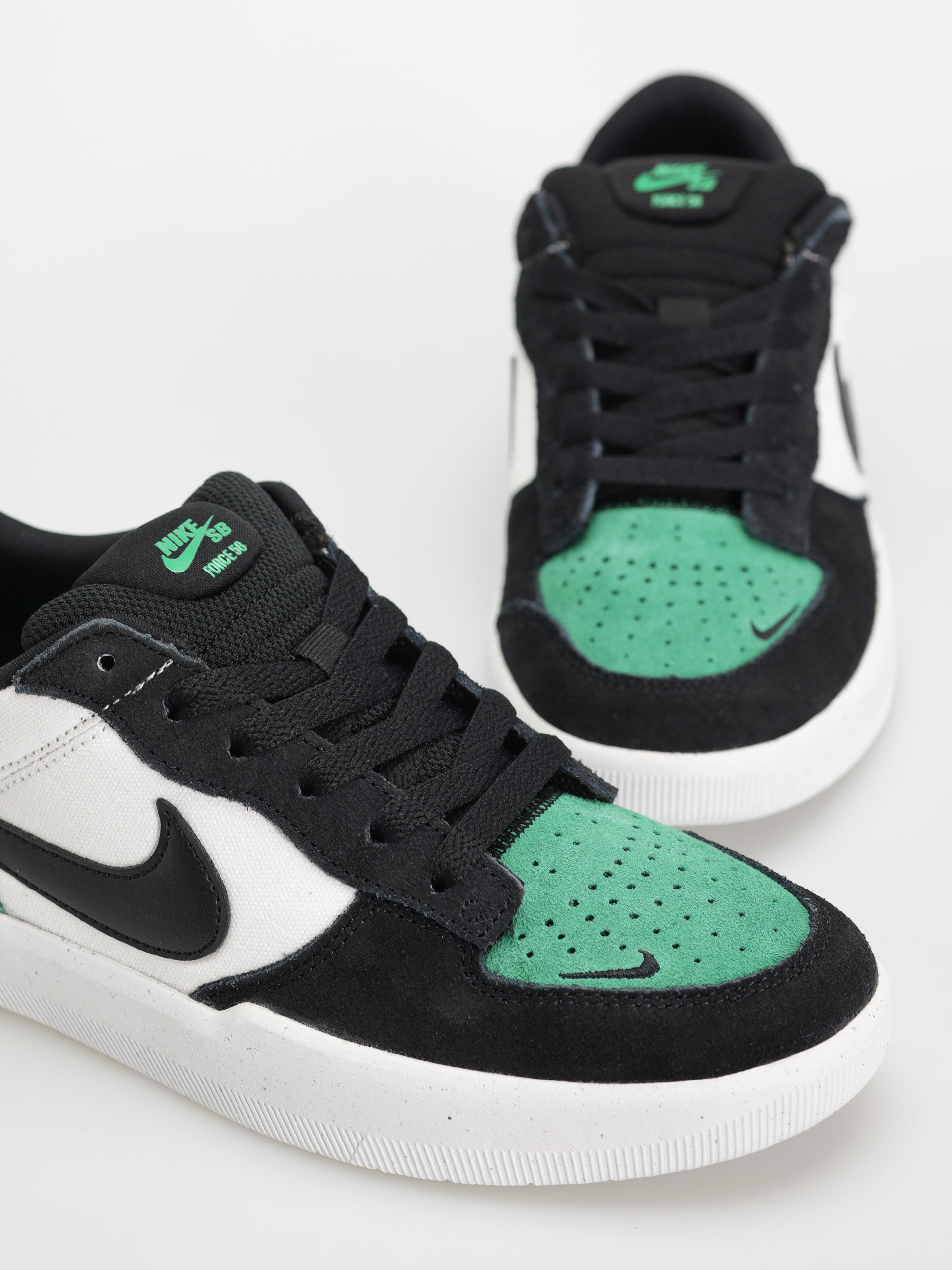 Buty Nike SB Force 58 (white/black stadium green white)
