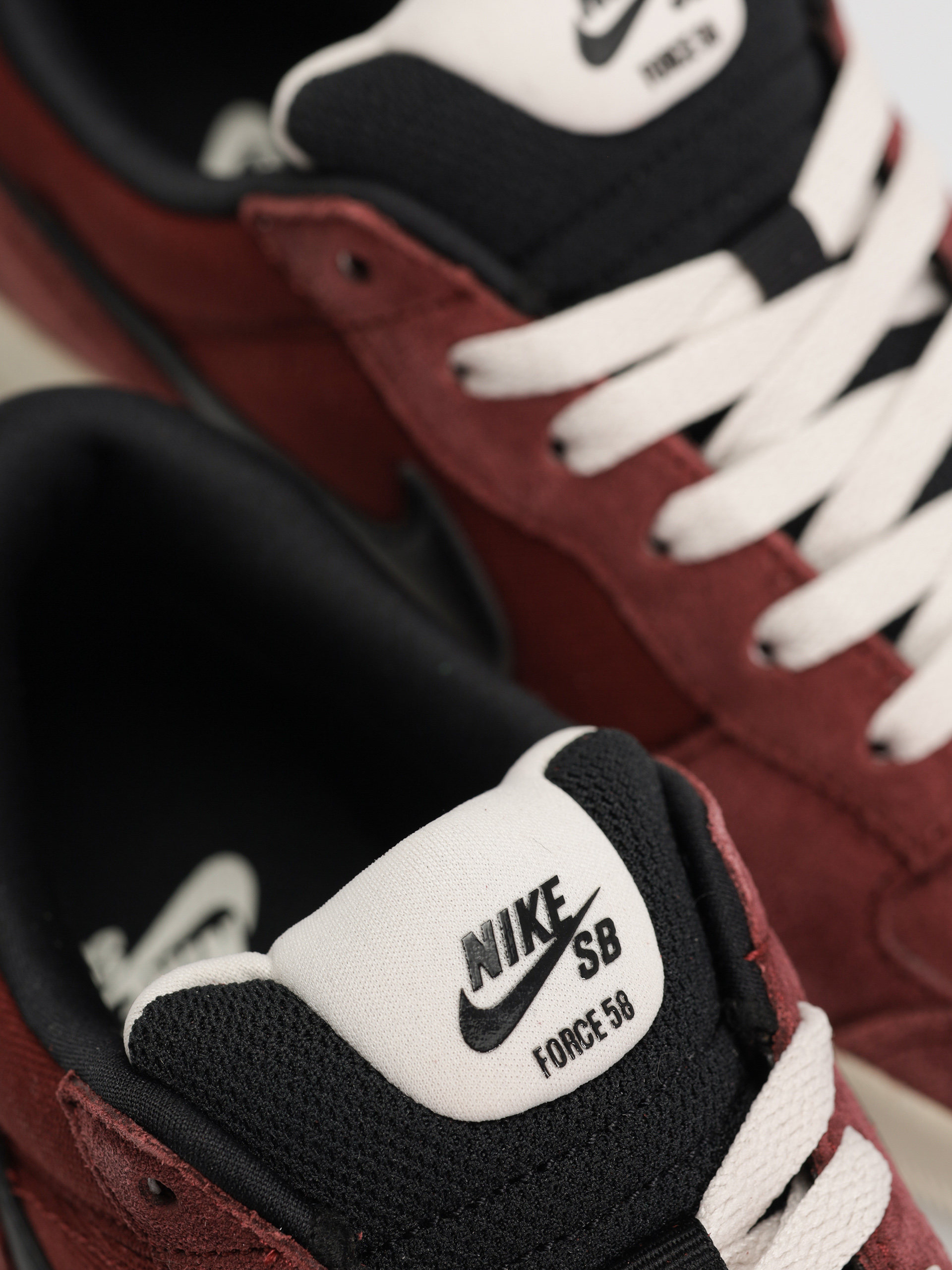 Buty Nike SB Force 58 (dark team red/black black lt orewood brn)