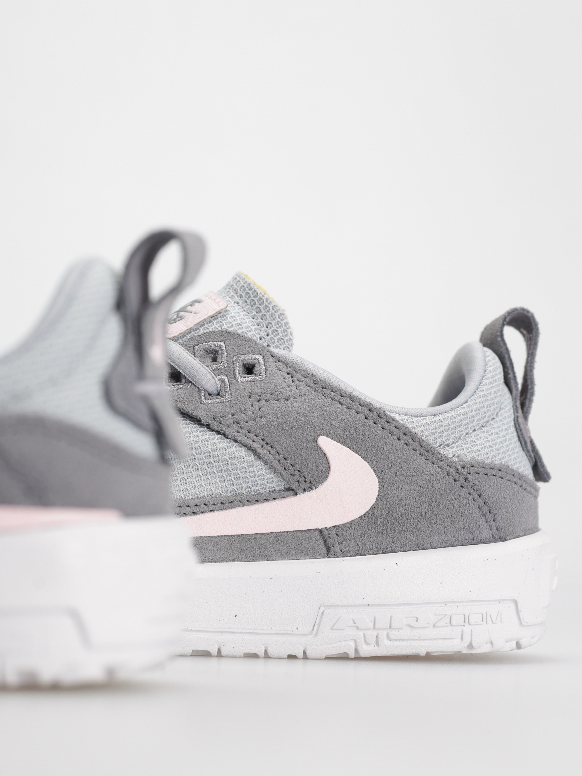 Buty Nike SB Day One JR (cool grey/pink foam  wolf grey)