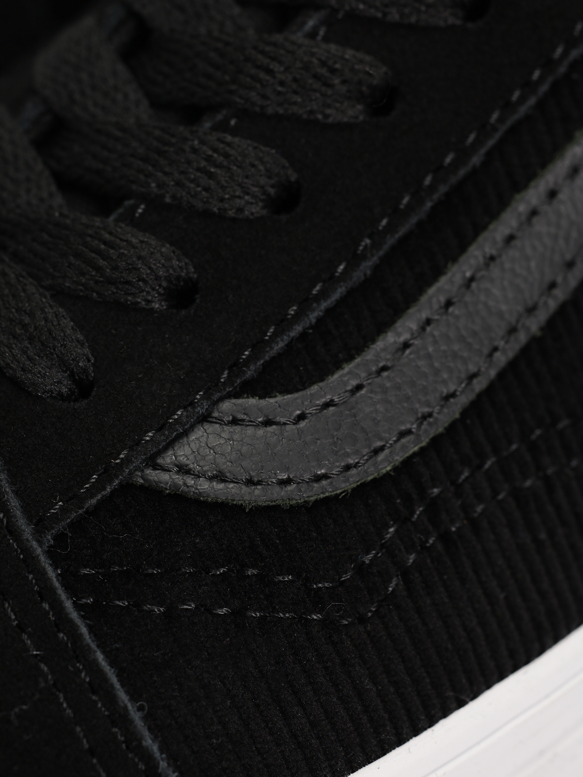 Buty Vans Old Skool (corduroy black)