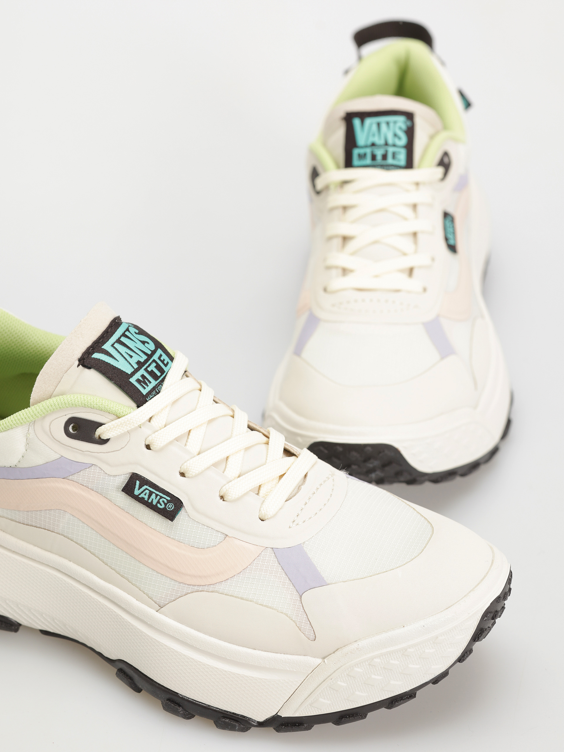 Buty Vans Mte Crosspath (natural/multi)