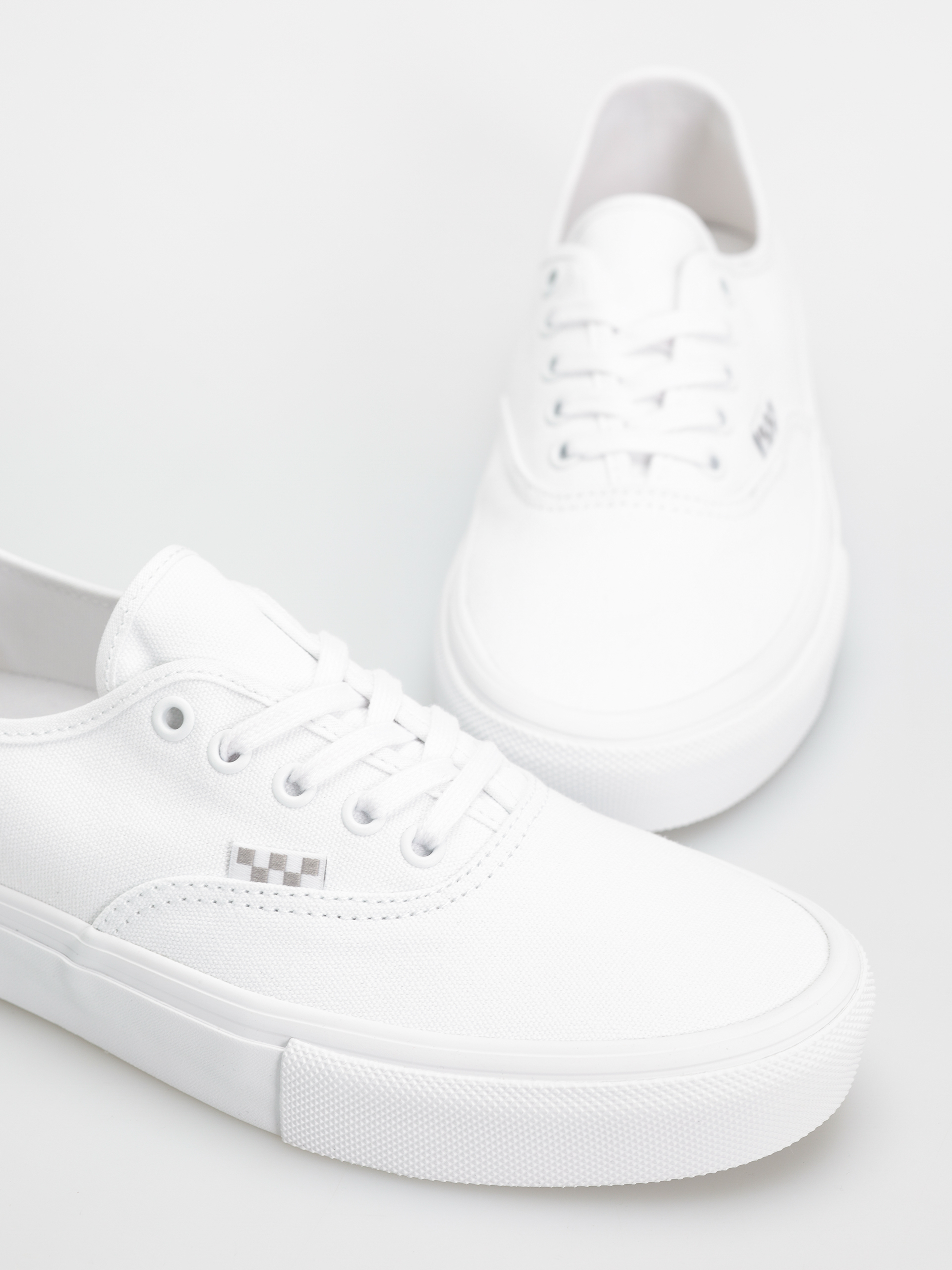 Buty Vans Skate Authentic (true white)