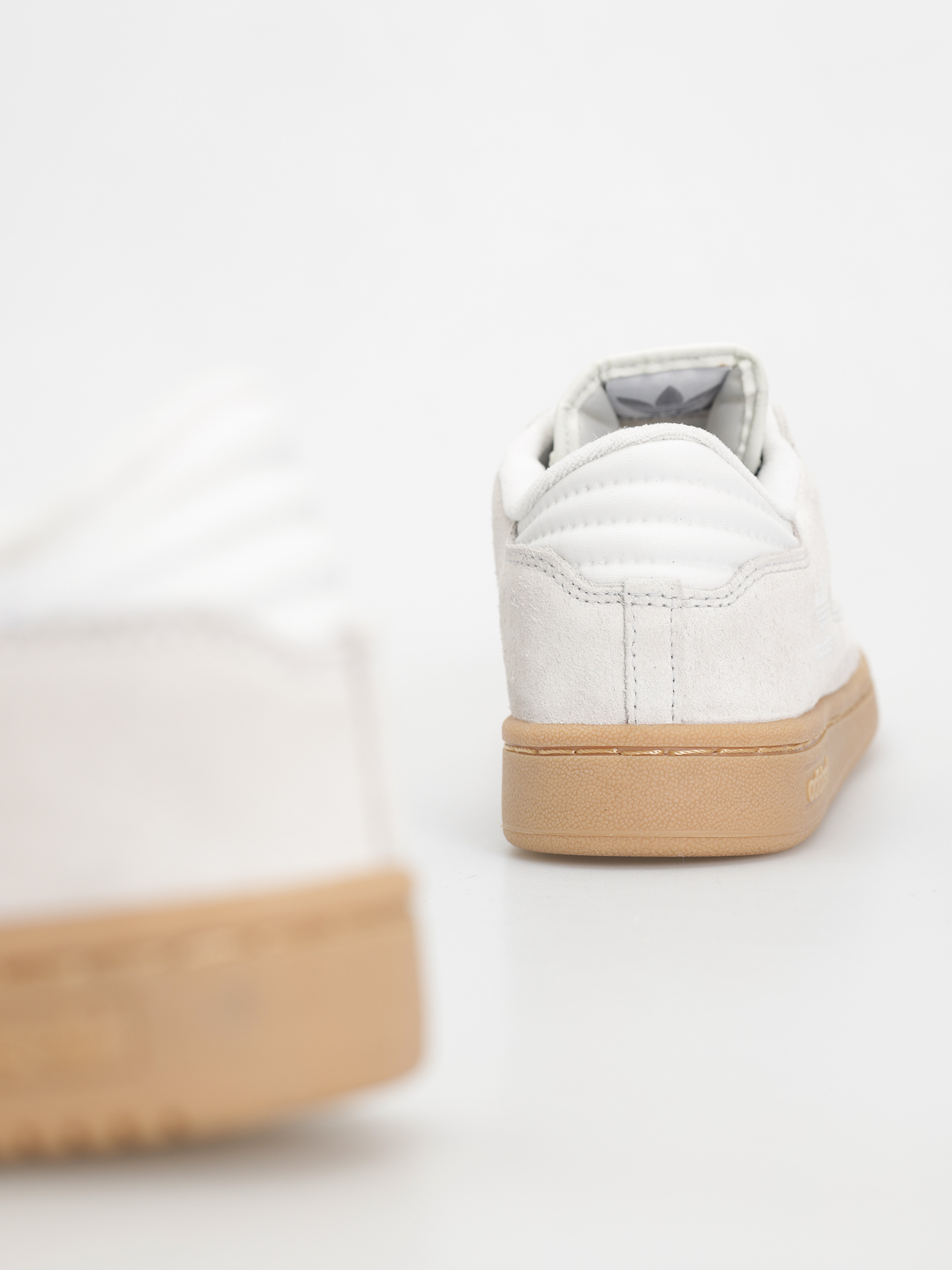 Buty adidas Centennial 85 Low A (crywht/ftwwht/gum3)