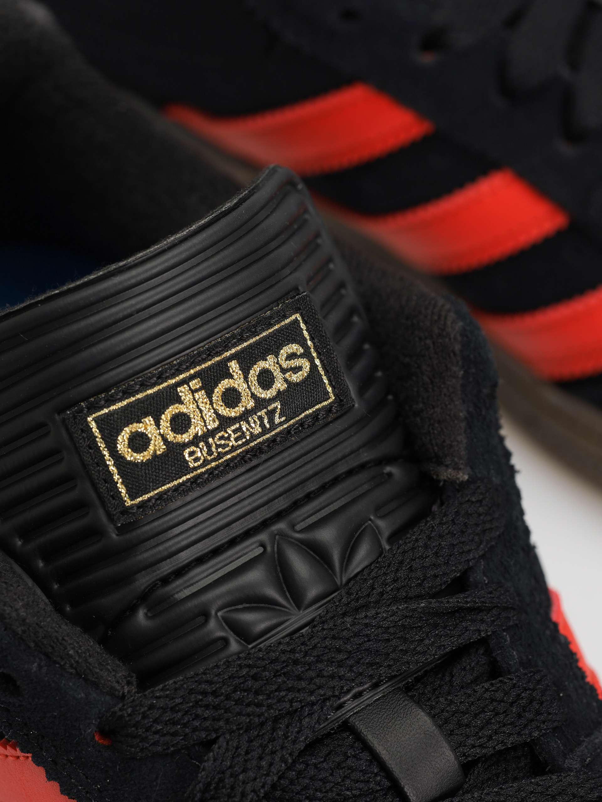 Buty adidas Busenitz (cblack/supcol/gum5)