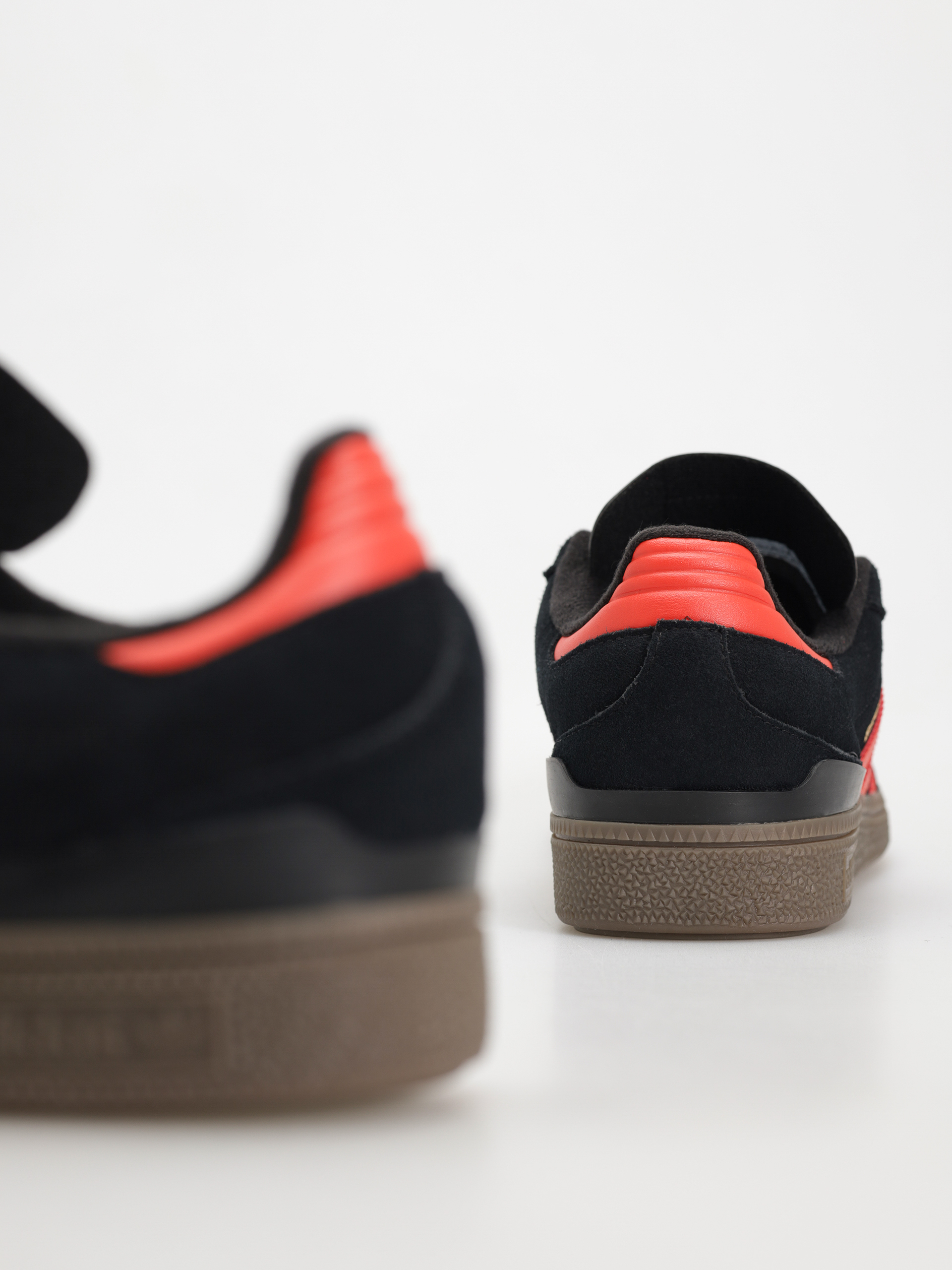 Buty adidas Busenitz (cblack/supcol/gum5)