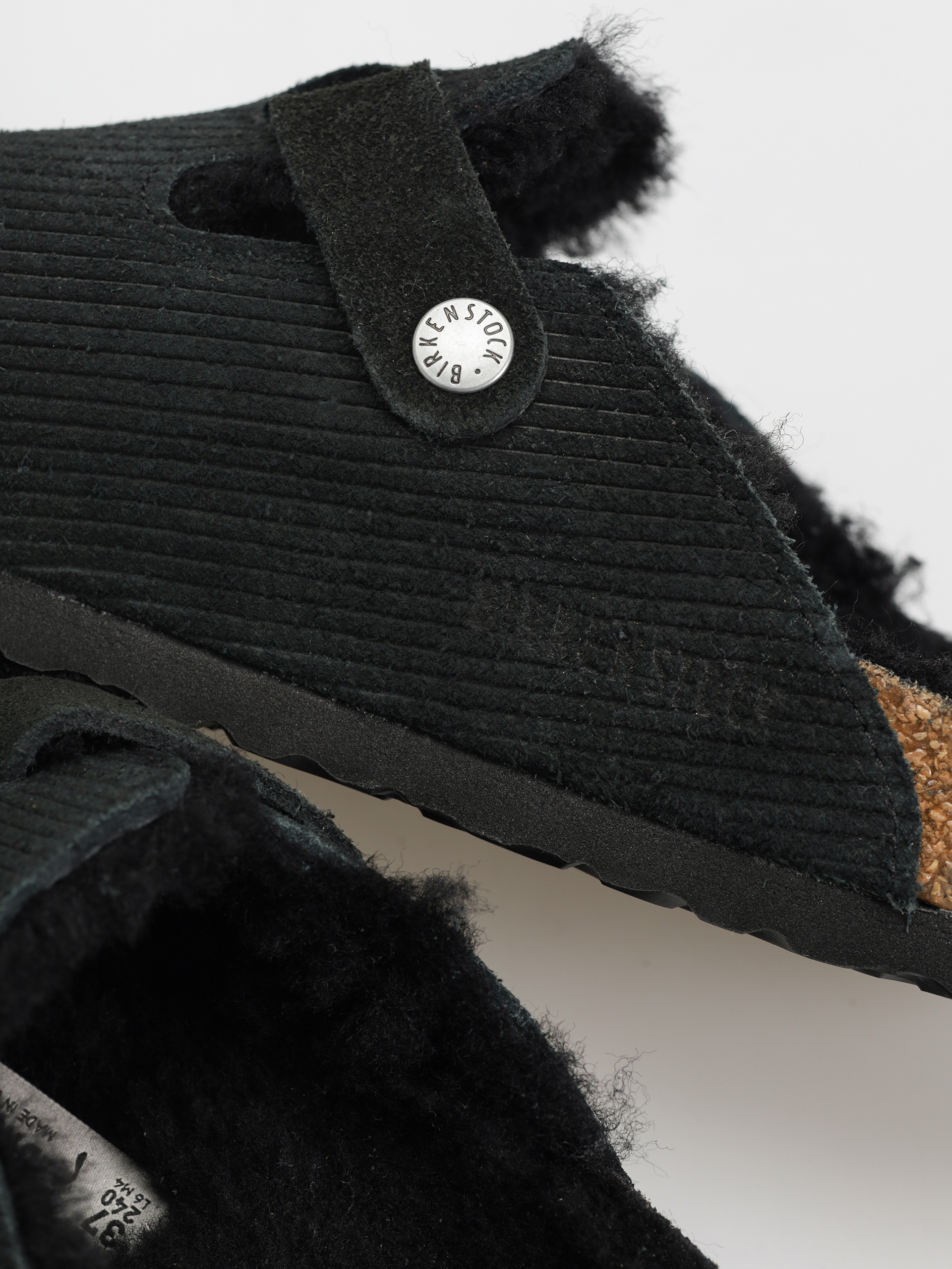 Klapki Birkenstock Boston VL Fell Suede Leather Fur Narrow Wmn (corduroy black)