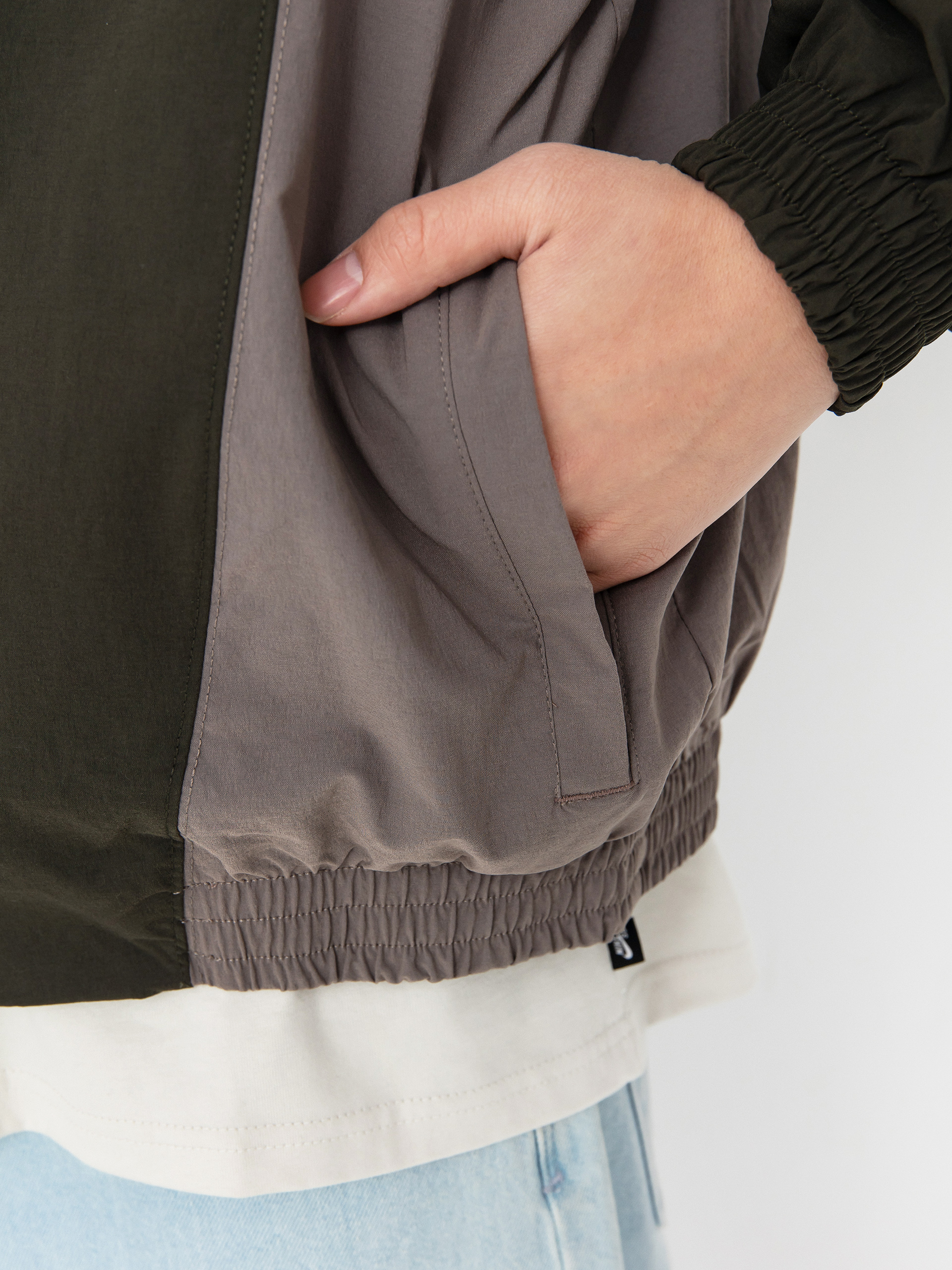 Kurtka Nike SB Df Fz Wvn (sequoia/cave stone/white)