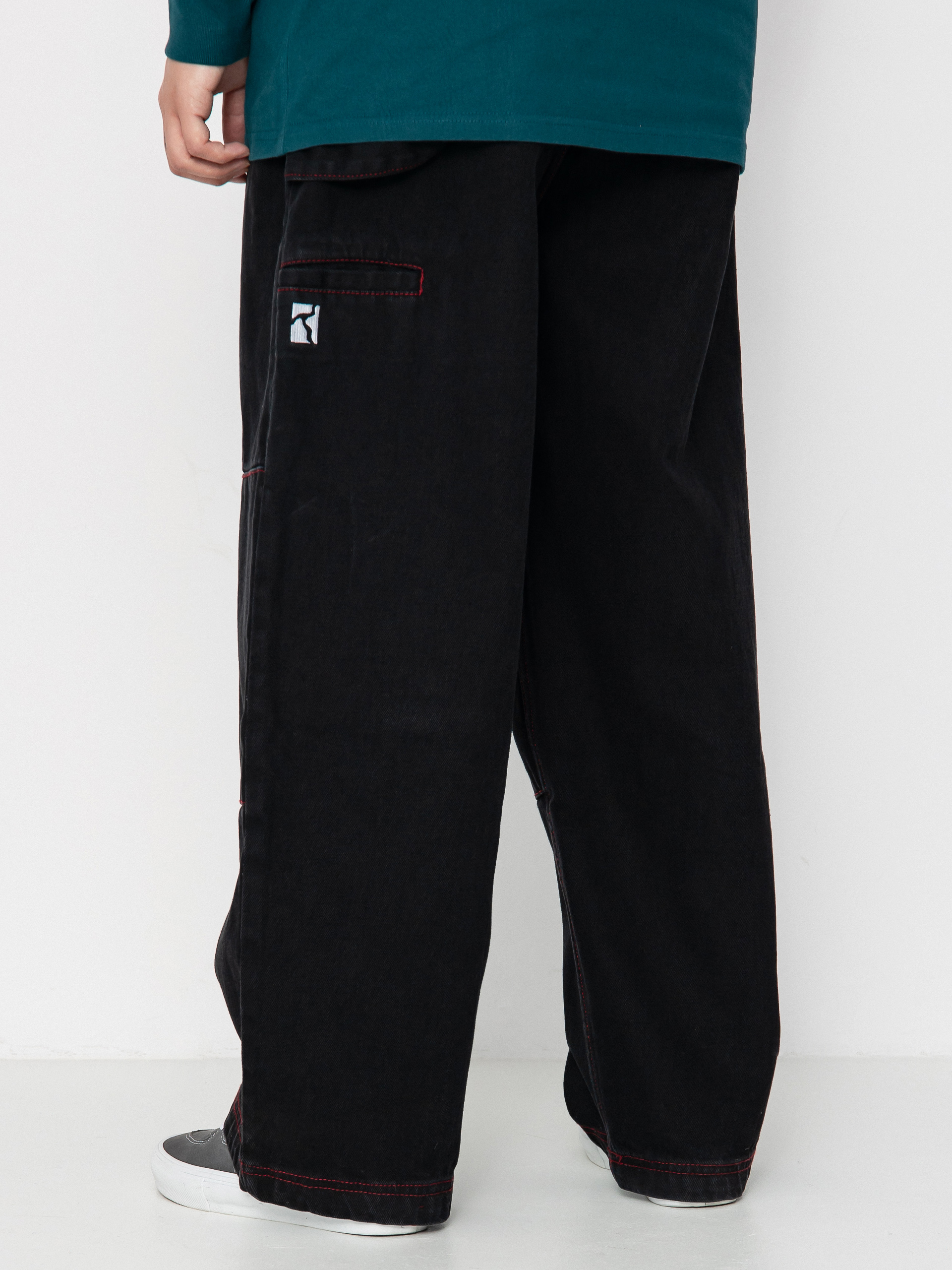 Spodnie Poetic Collective Sculptor (black denim w red stitching)