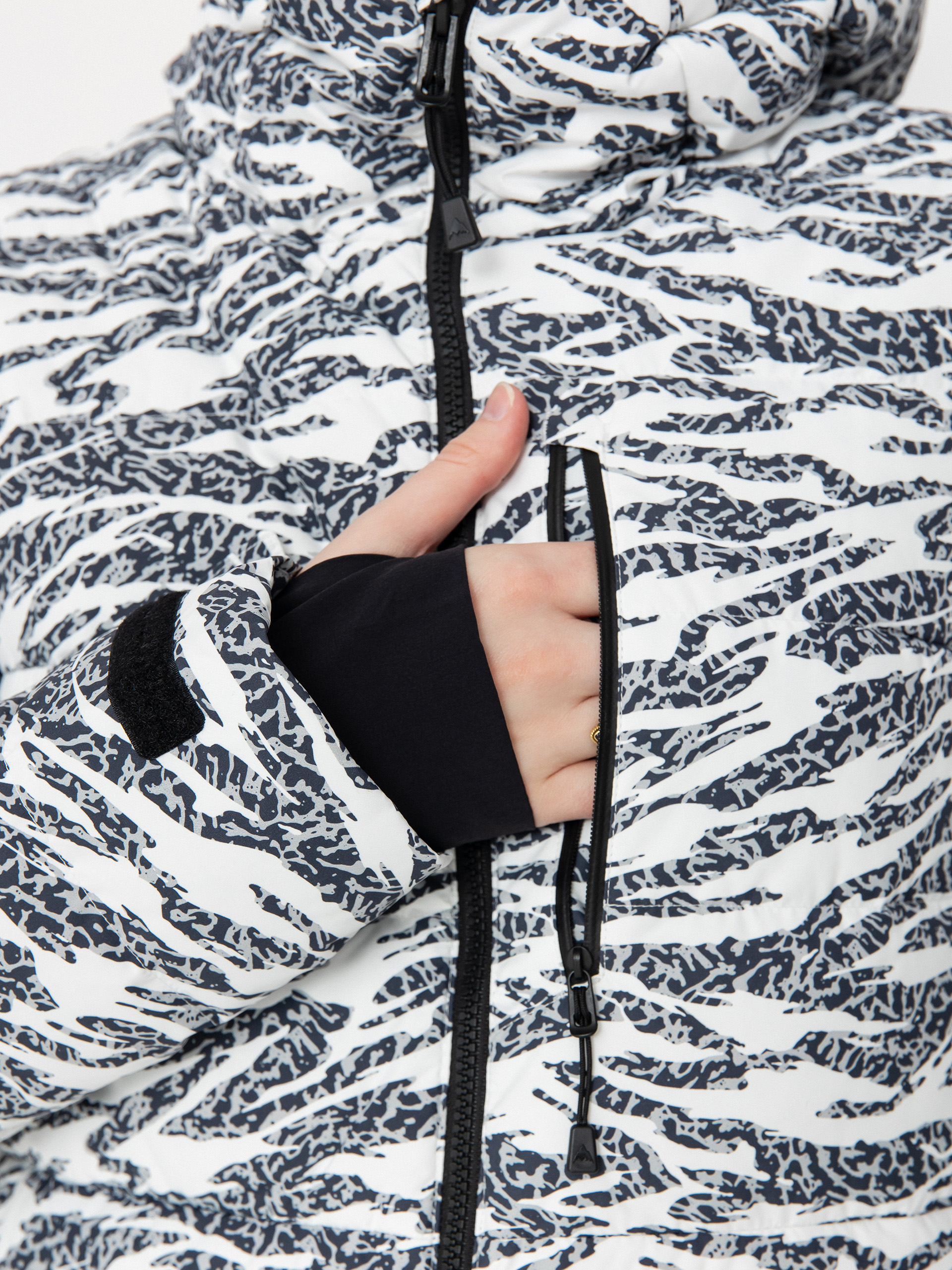 Damska Kurtka snowboardowa Burton Loyil Down (zebra camo)