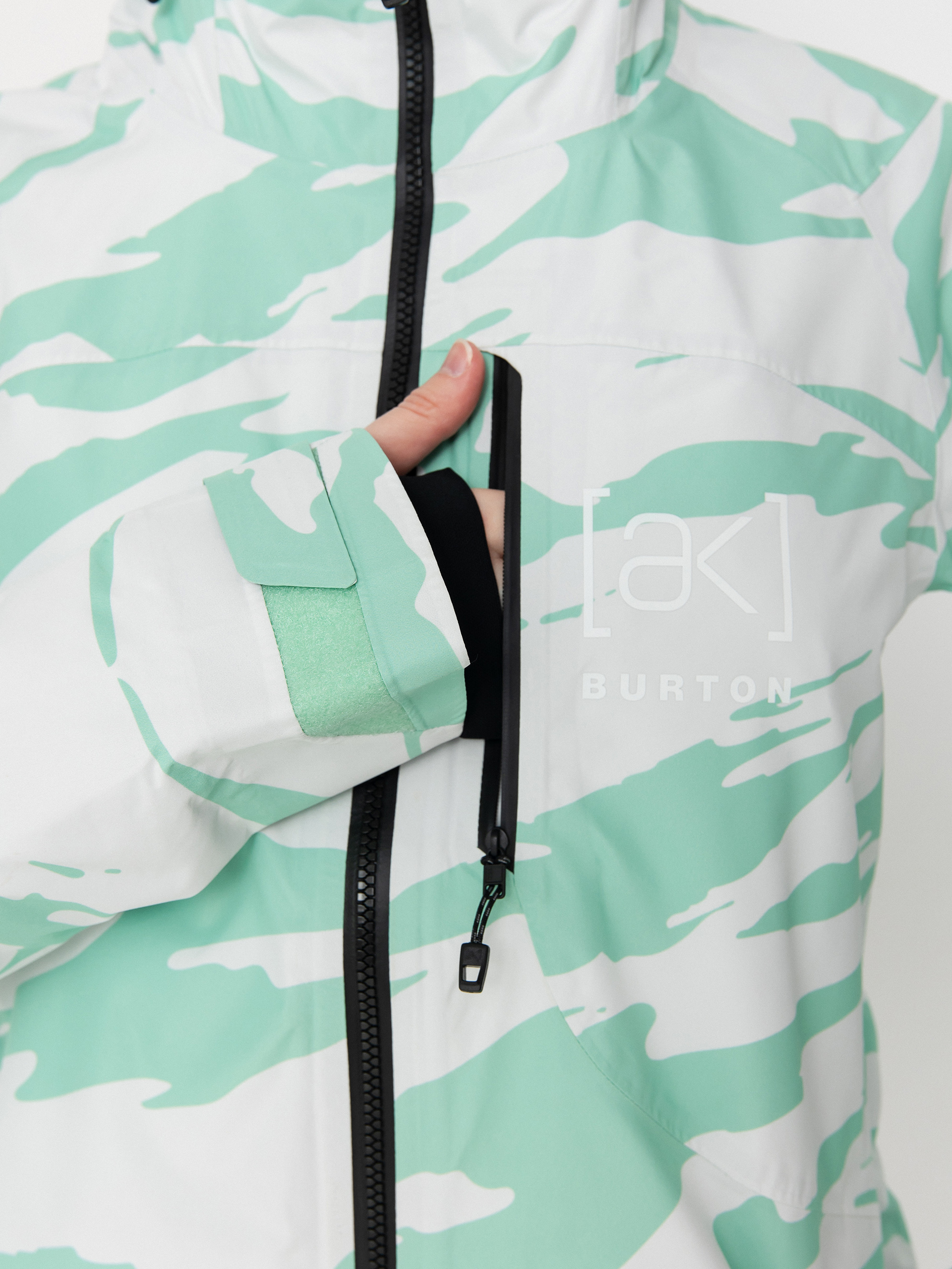 Damska Kurtka snowboardowa Burton Ak Gore Tex Embark (oversized zebra)