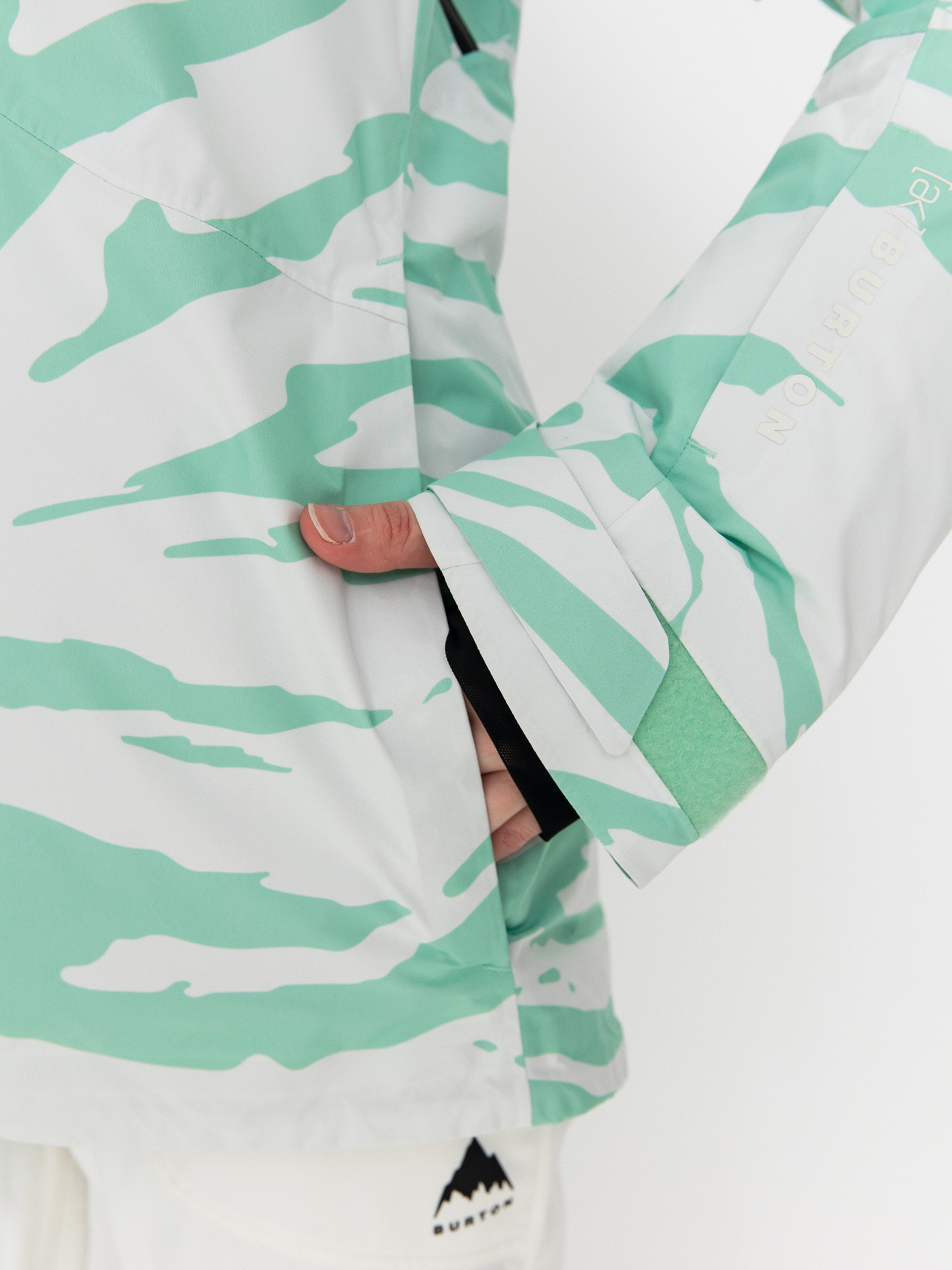 Damska Kurtka snowboardowa Burton Ak Gore Tex Embark (oversized zebra)