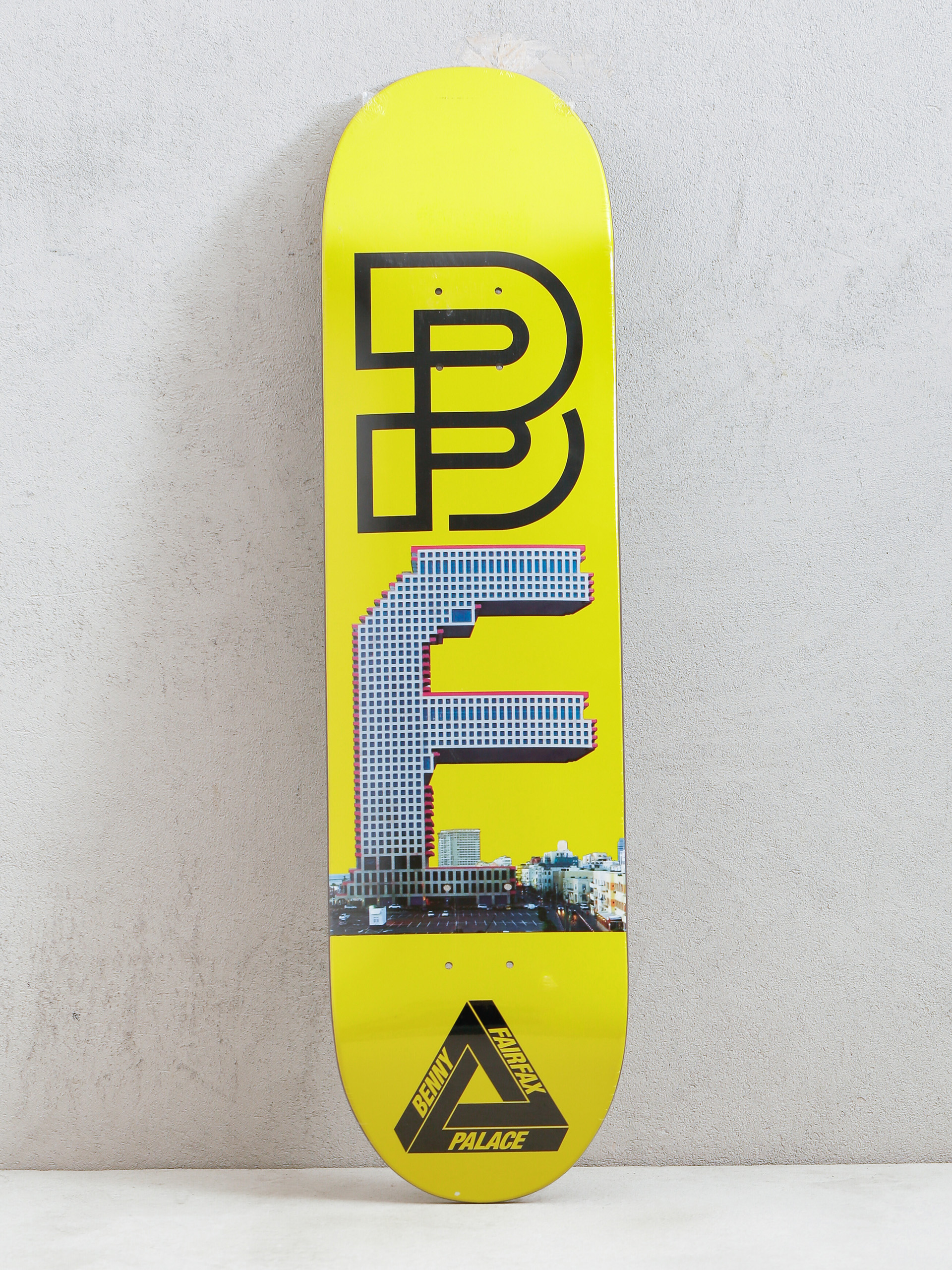 Deck Palace Skateboards Fairfax (yellow)