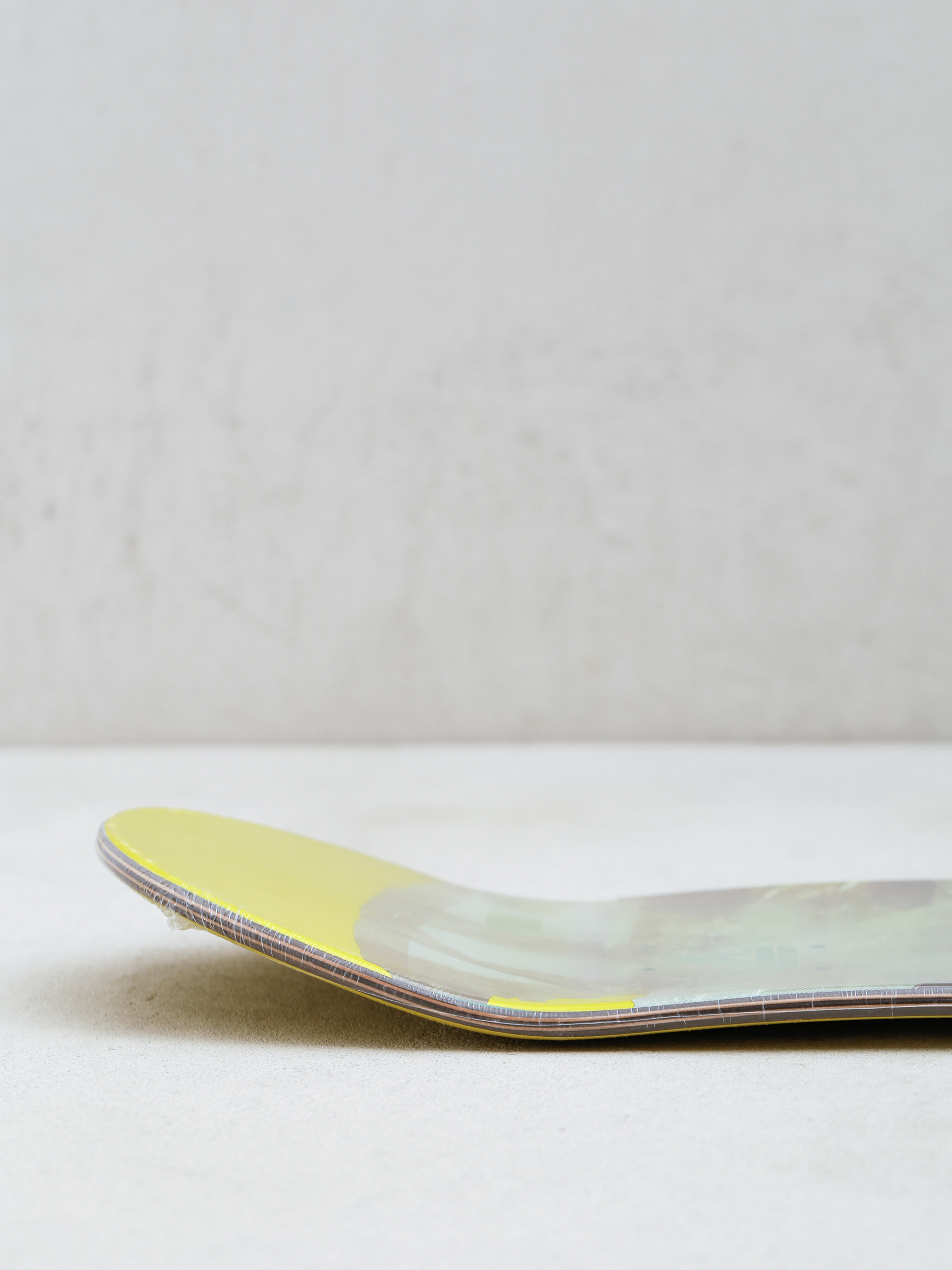 Deck Palace Skateboards Fairfax (yellow)