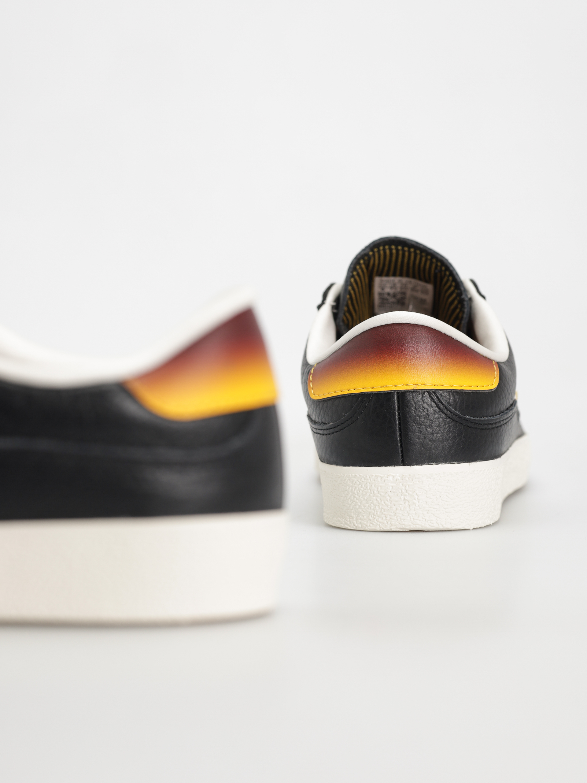 Buty adidas Puig Indoor (cblack/shared/creyel)