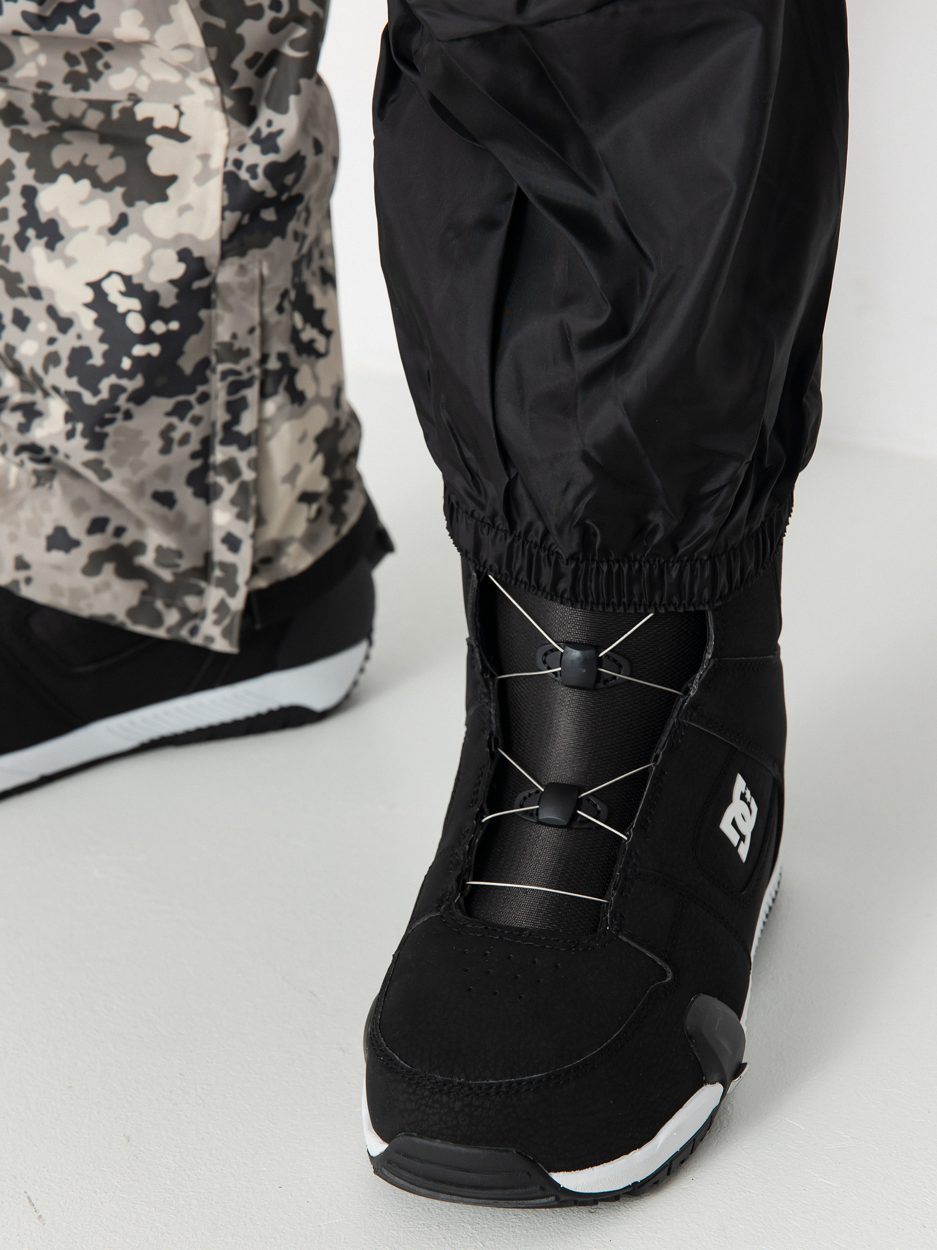 Męskie Spodnie snowboardowe DC Code (fractal)