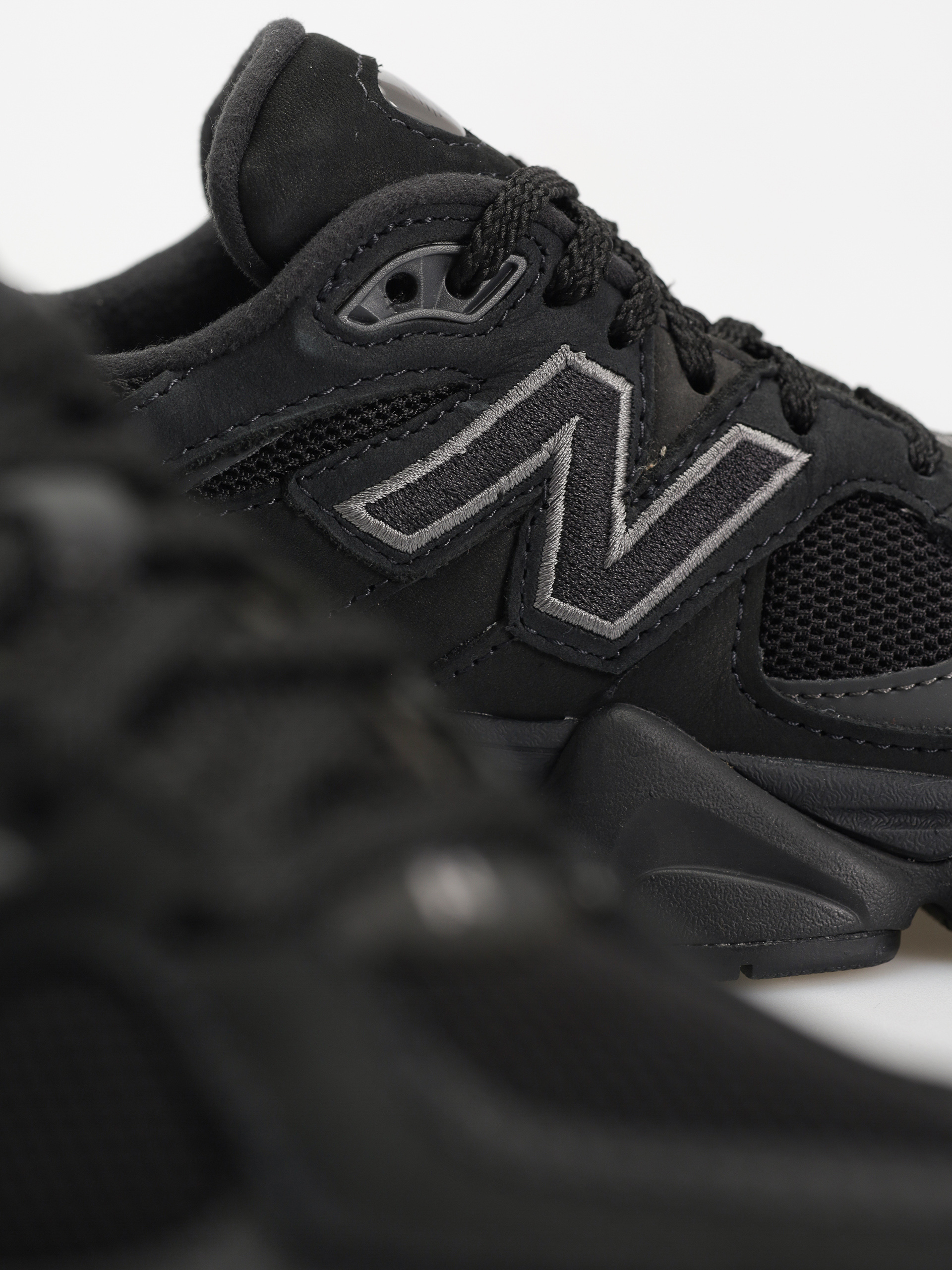 Buty New Balance 9060 (black)