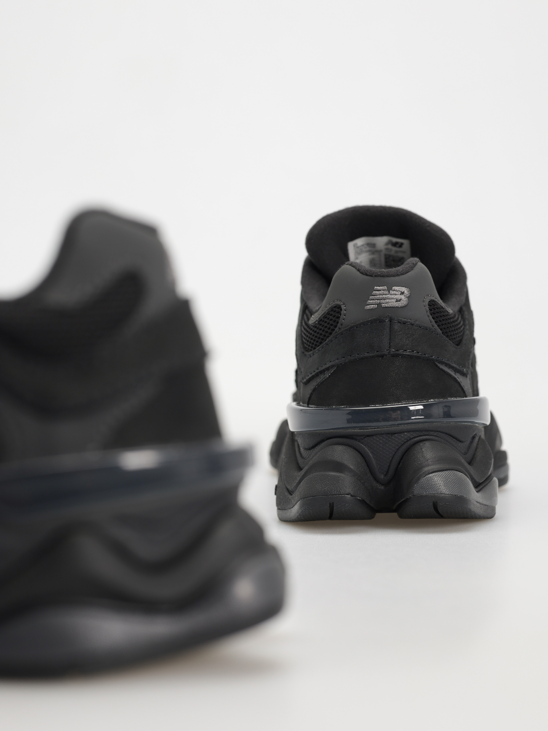 Buty New Balance 9060 (black)