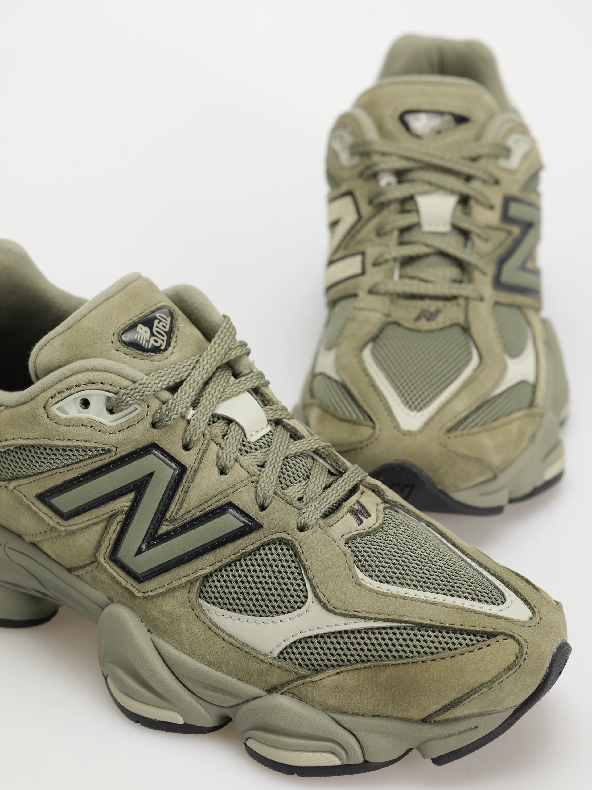 Buty New Balance 9060 (dark olivine)