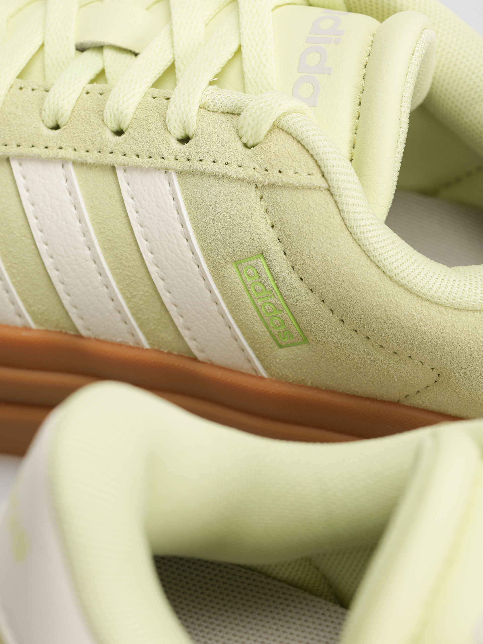 Buty adidas Vl Court Bold Wmn (iceyel/owhite/luclem)