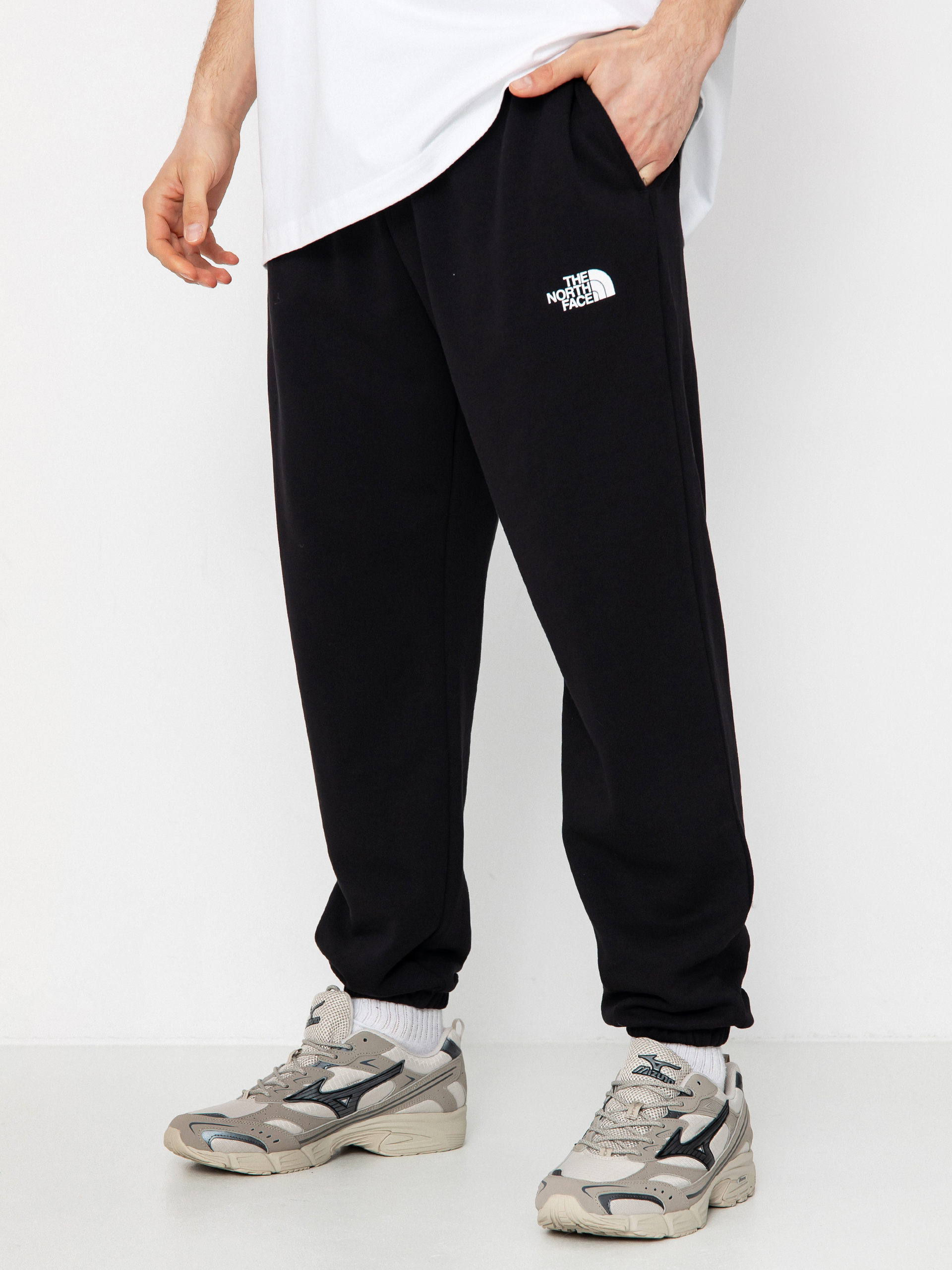 Spodnie The North Face Simple Dome Light Regular Tapered Jogger (tnf black)