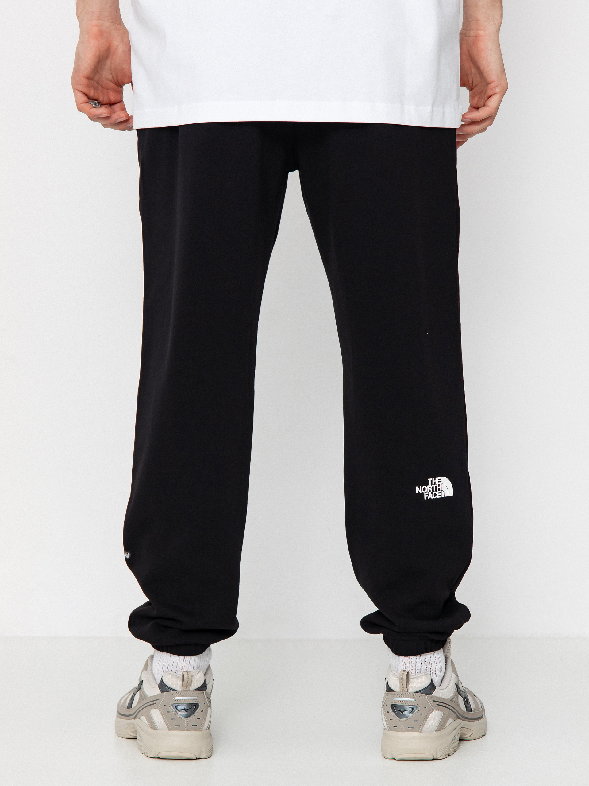 Spodnie The North Face Simple Dome Light Regular Tapered Jogger (tnf black)