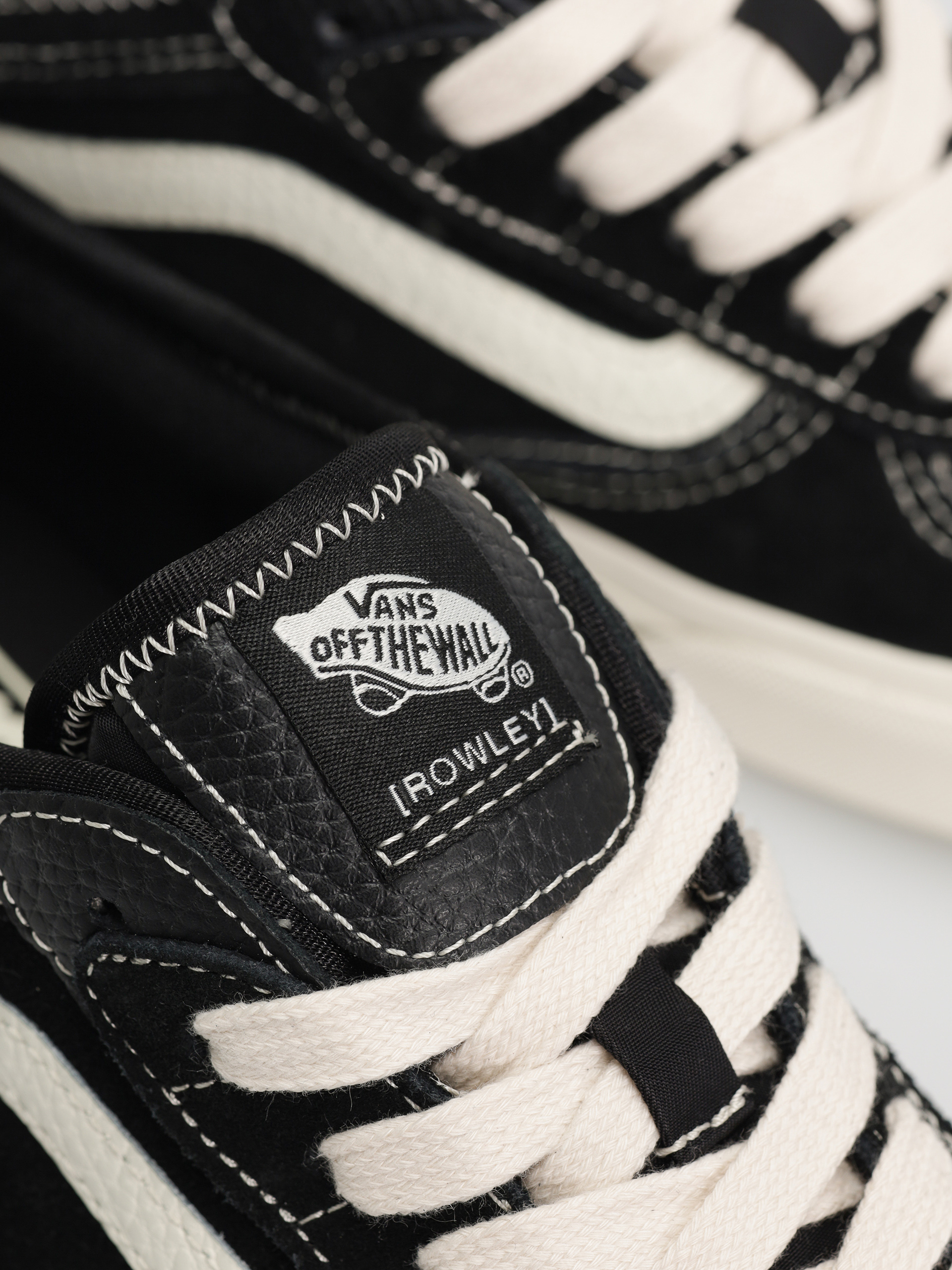 Buty Vans Rowley Classic (black/marshmallow)