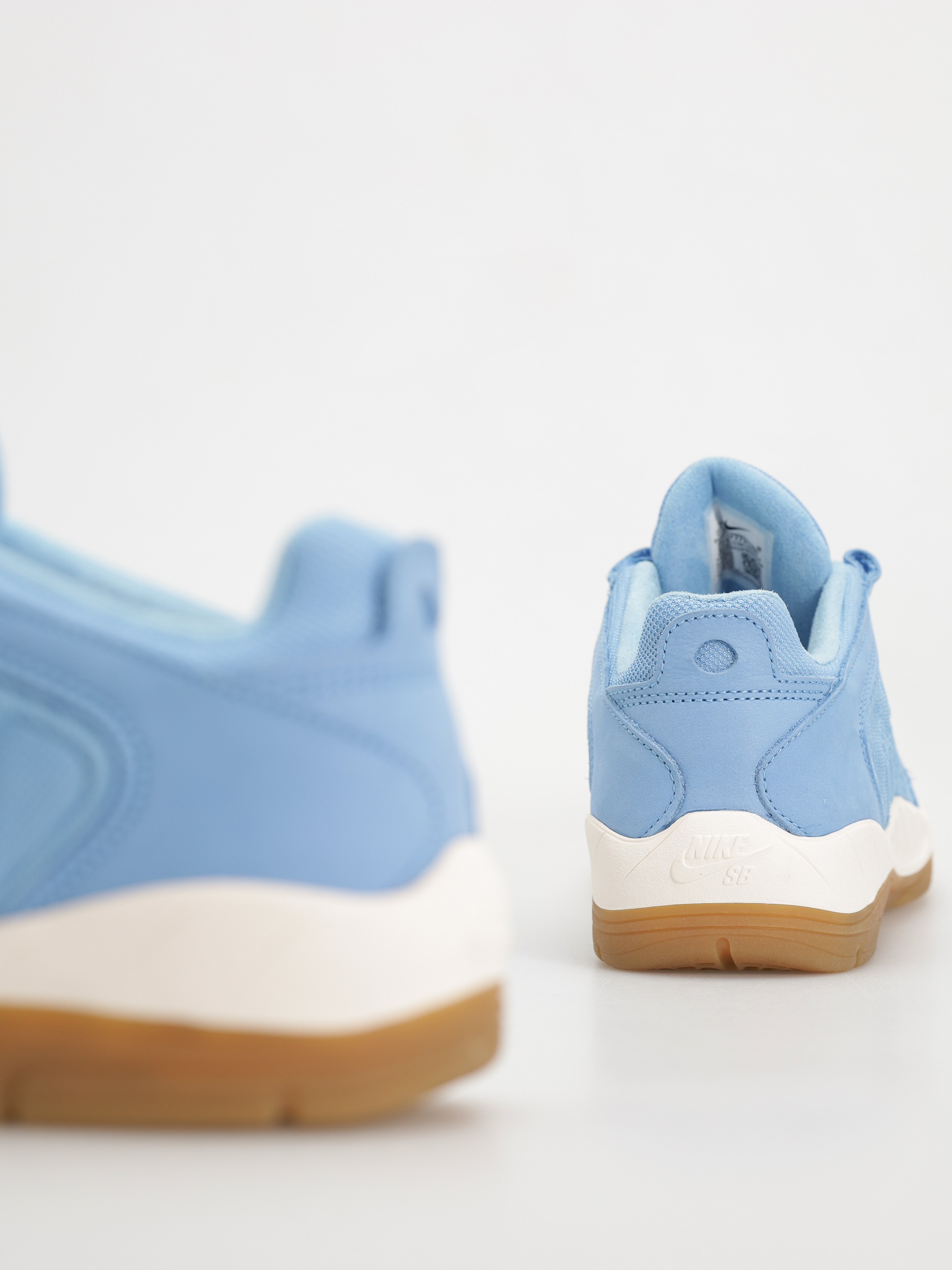 Buty Nike SB Vertebrae (university blue/sail university blue)