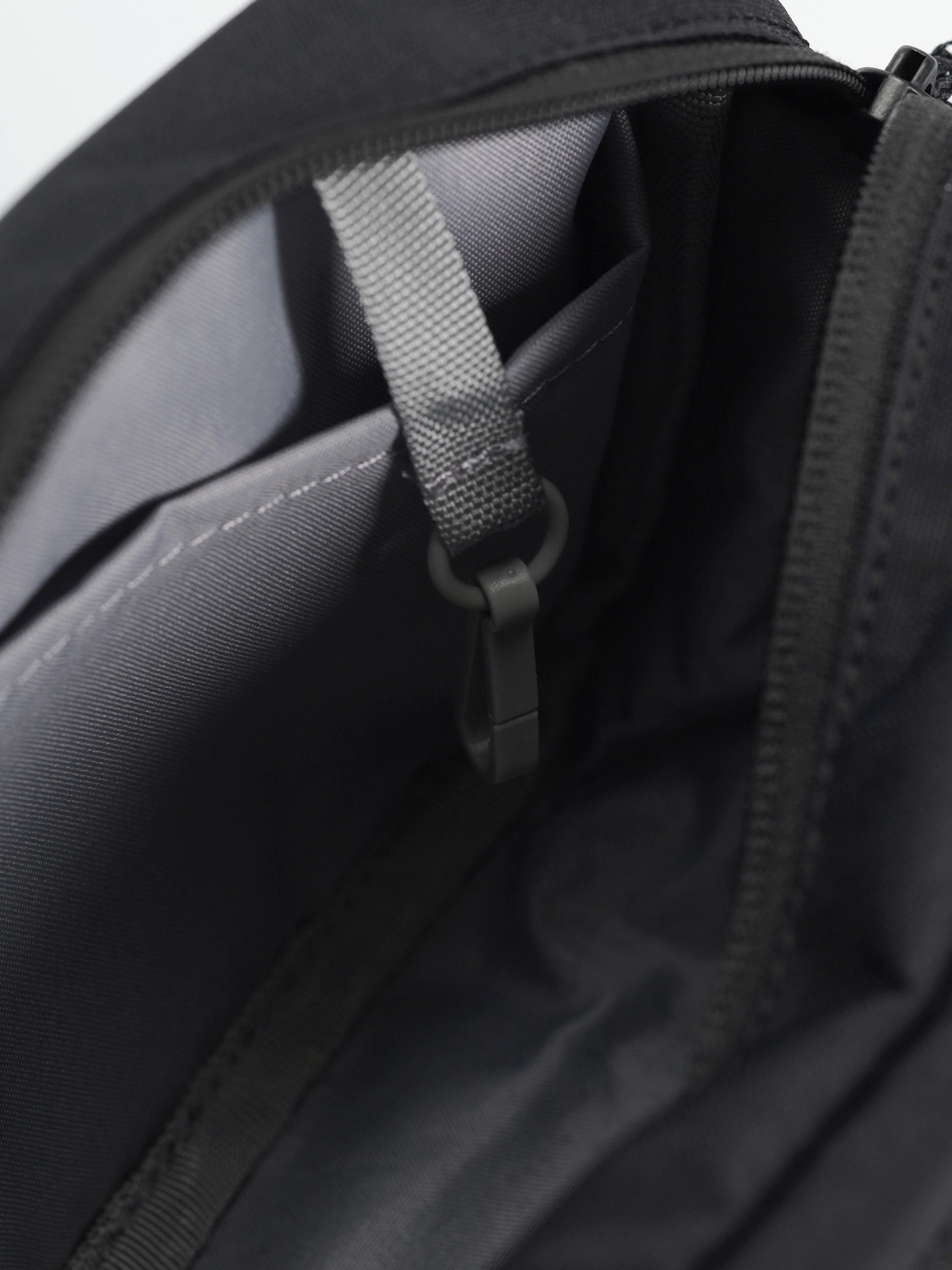 Nerka Columbia Trail Traveler (black)