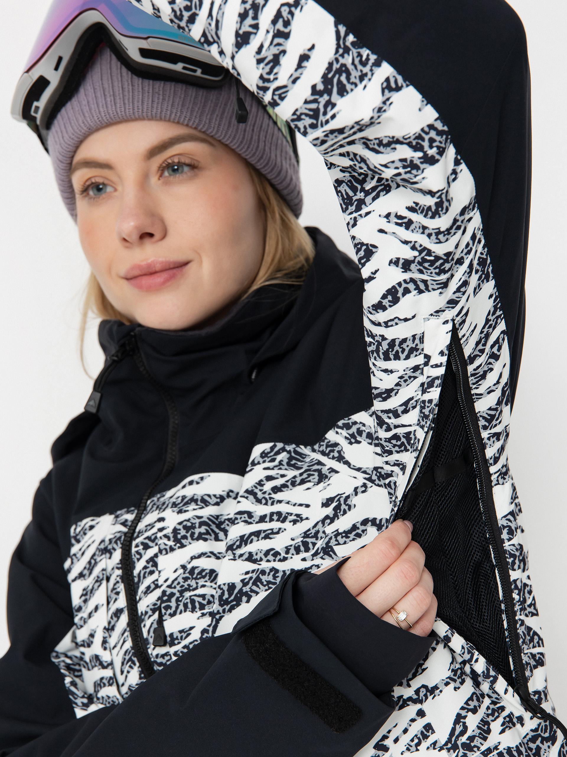 Damska Kurtka snowboardowa Burton Prowess 2.0 (true black/zebra camo)
