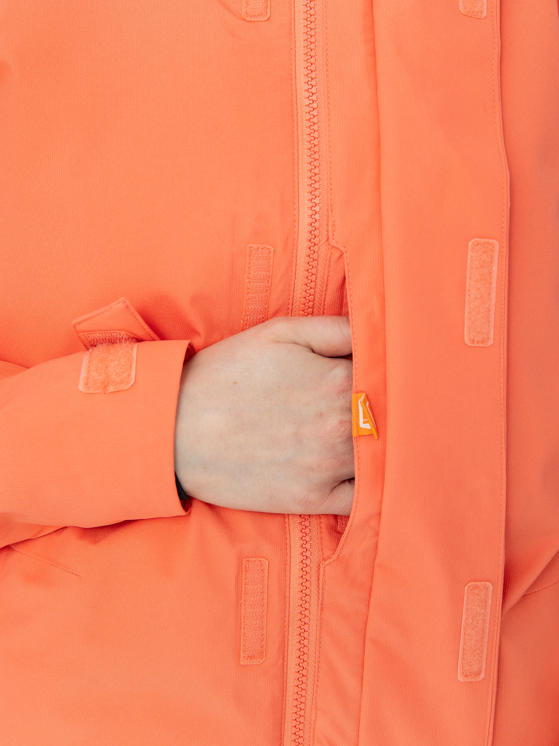 Damska Kurtka snowboardowa Burton Jet Ridge (peach echo)