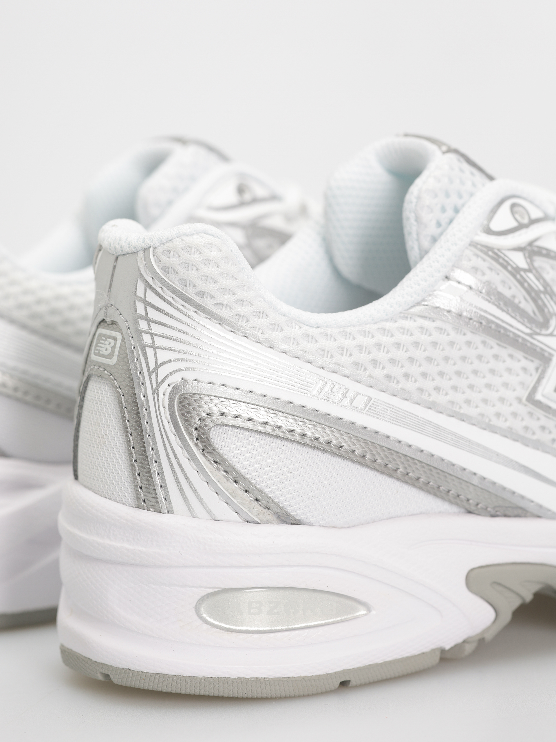 Buty New Balance 740 (white)