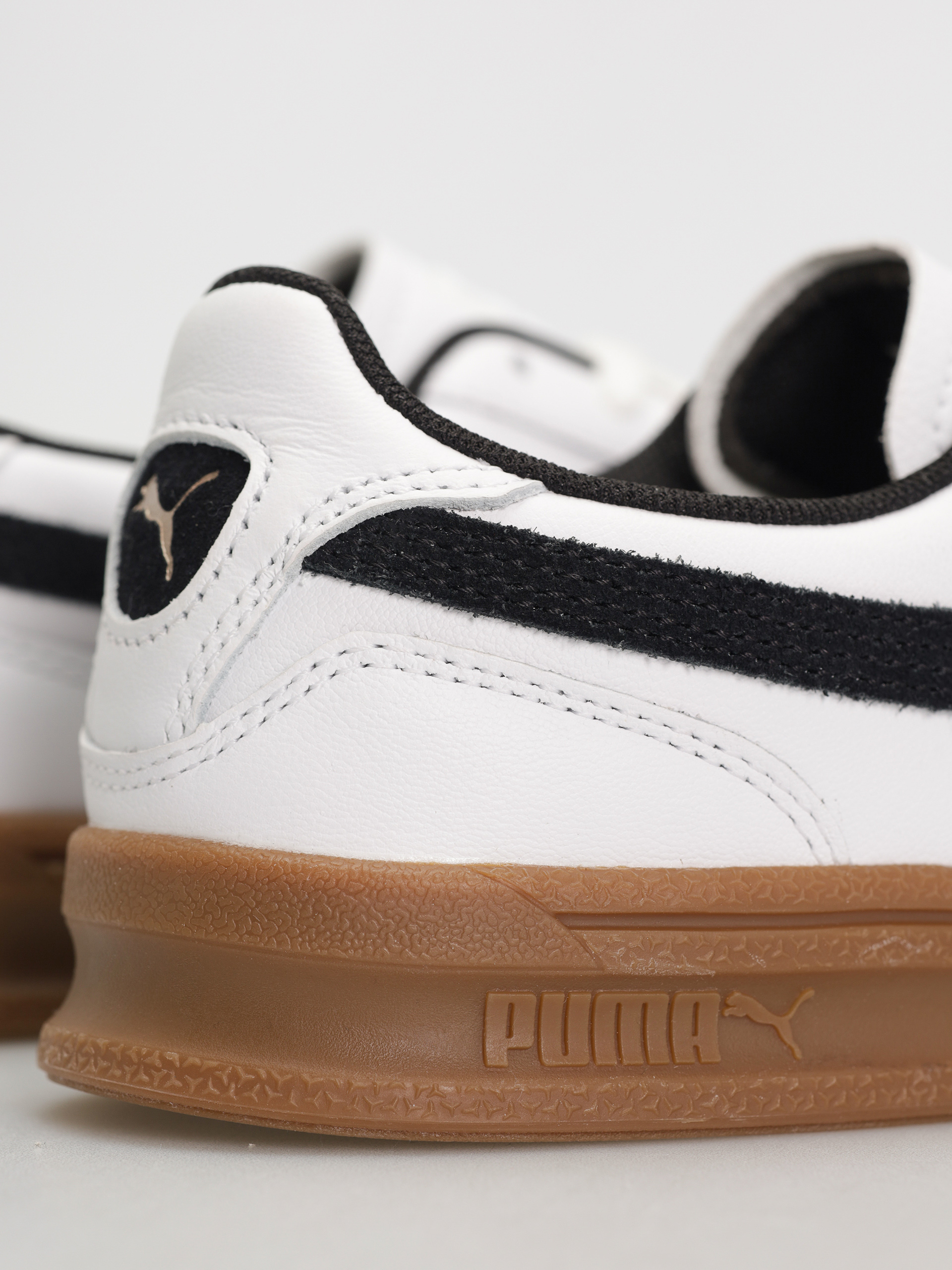 Buty Puma Indoor (puma white puma black gum)