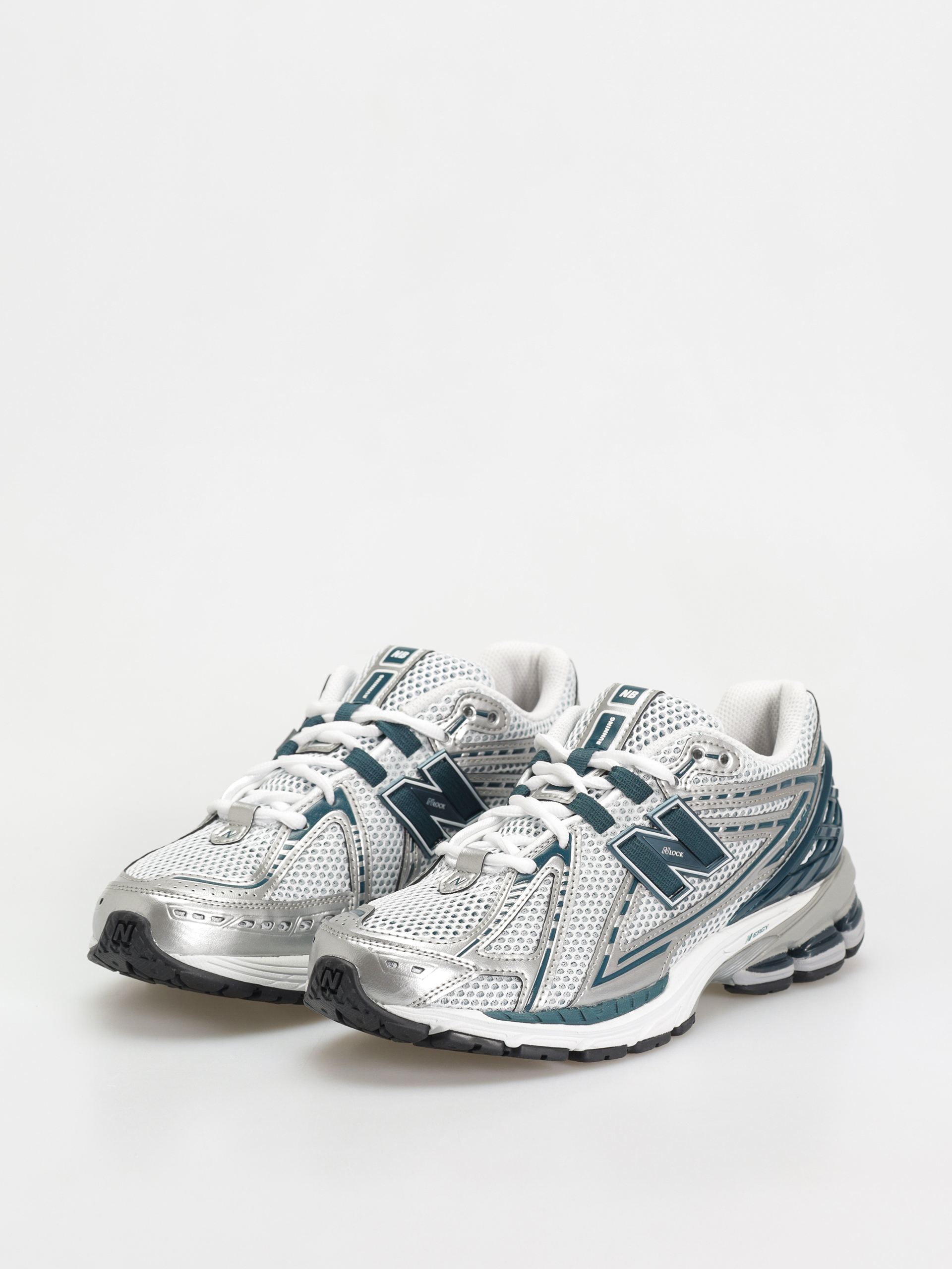 Buty New Balance 1906 (silver metallic)