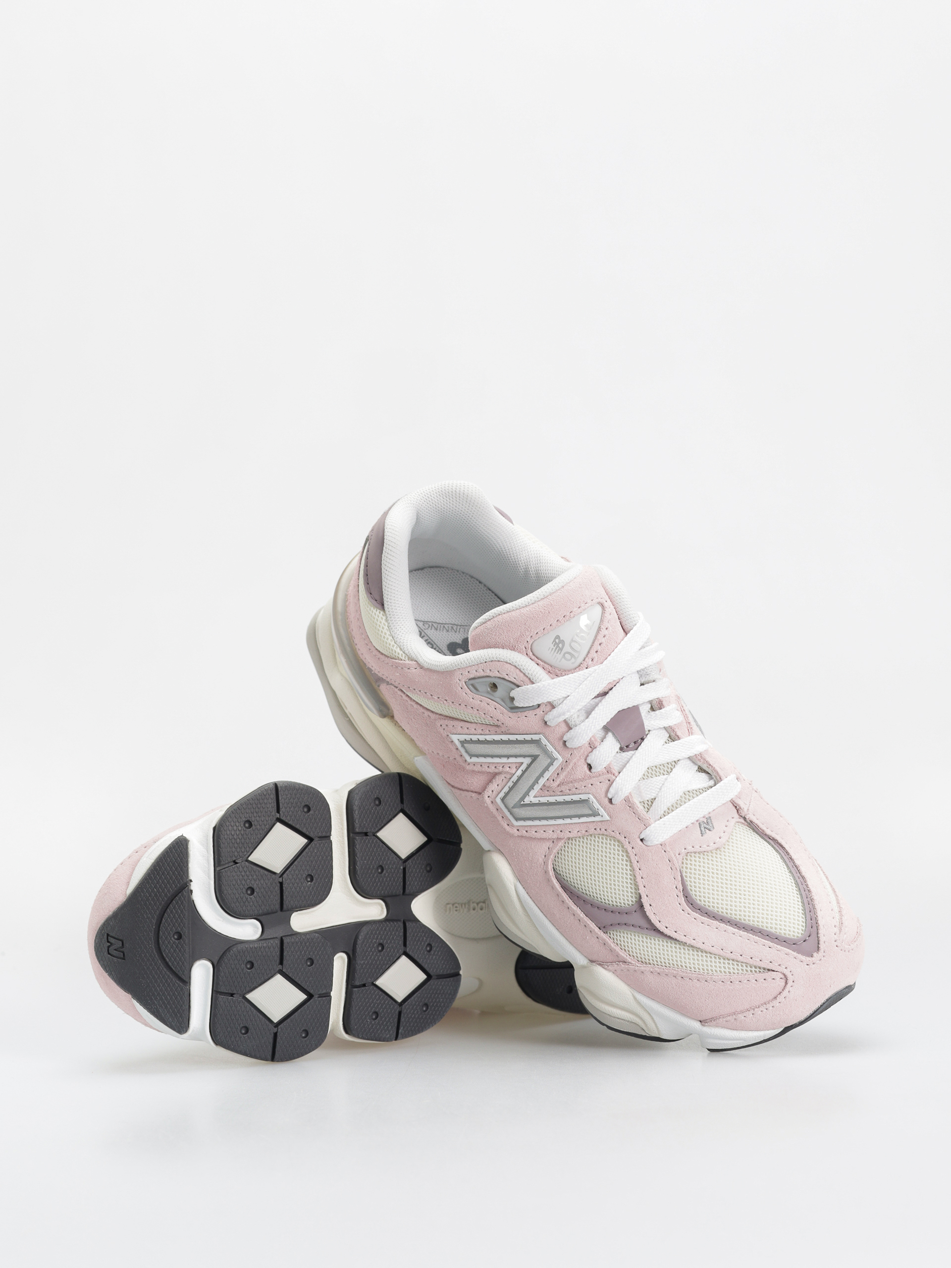 Buty New Balance 9060 JR (rose sugar)