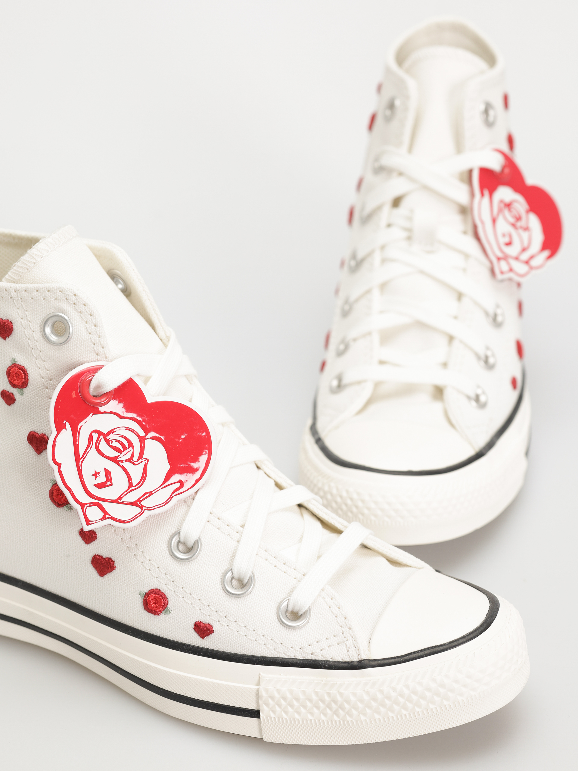 Trampki Converse Chuck Taylor All Star Hi Wmn (vintage white/red/egret)