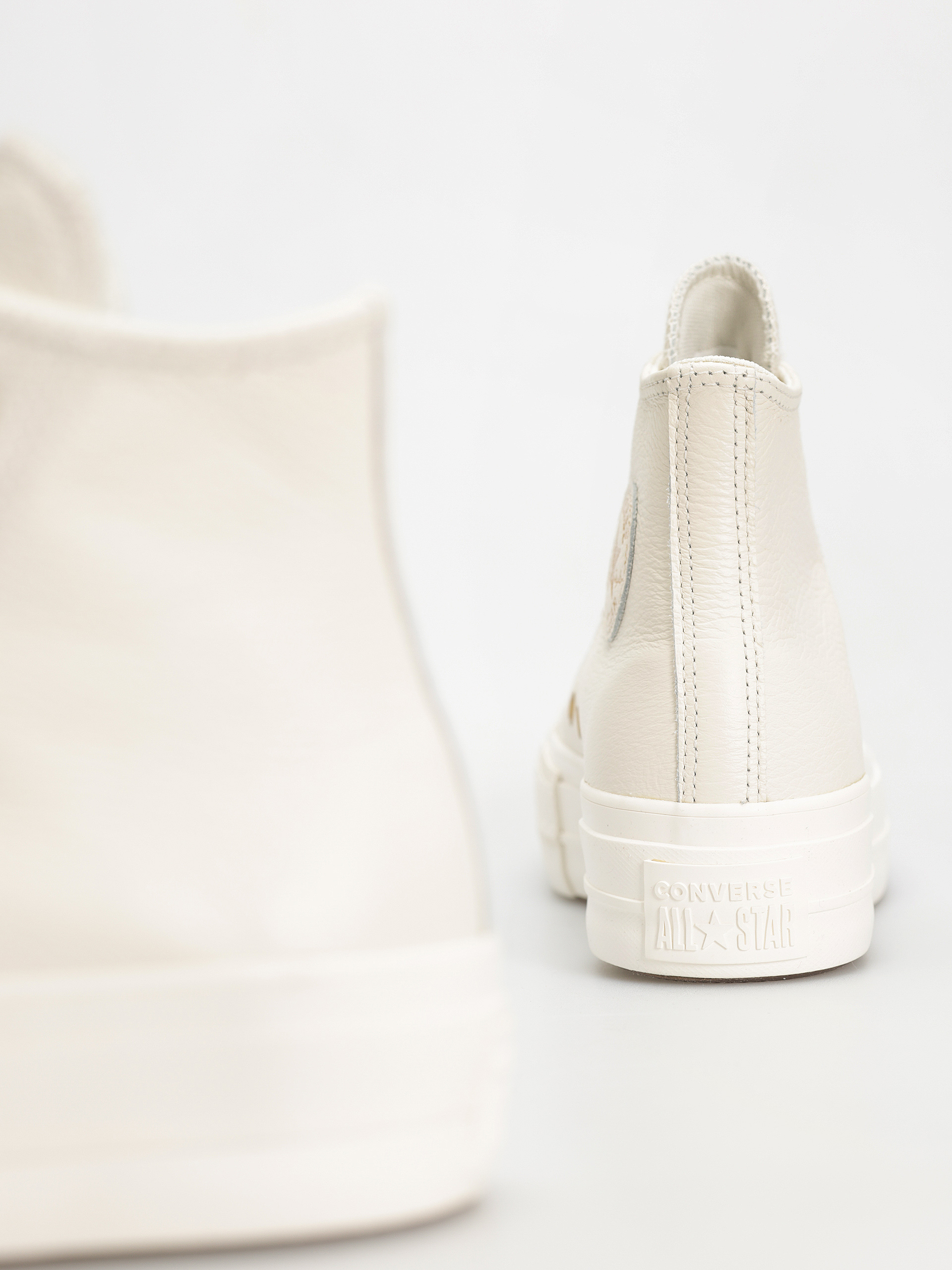 Trampki Converse Chuck Taylor All Star Lift Hi Wmn (egret/egret/gold)