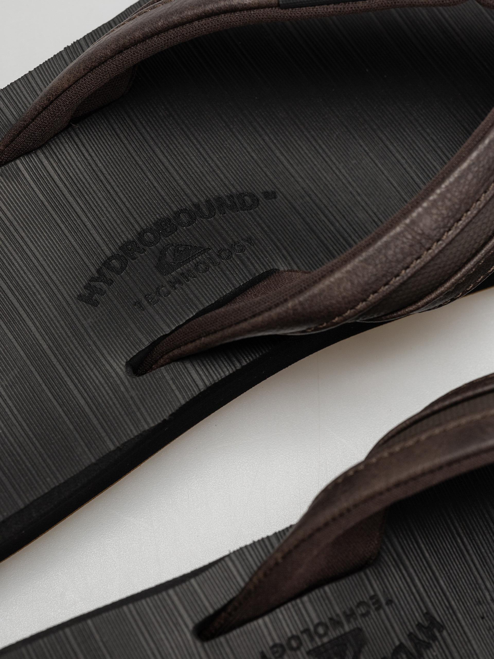 Japonki Quiksilver Carver Squish (brown/black/brown)