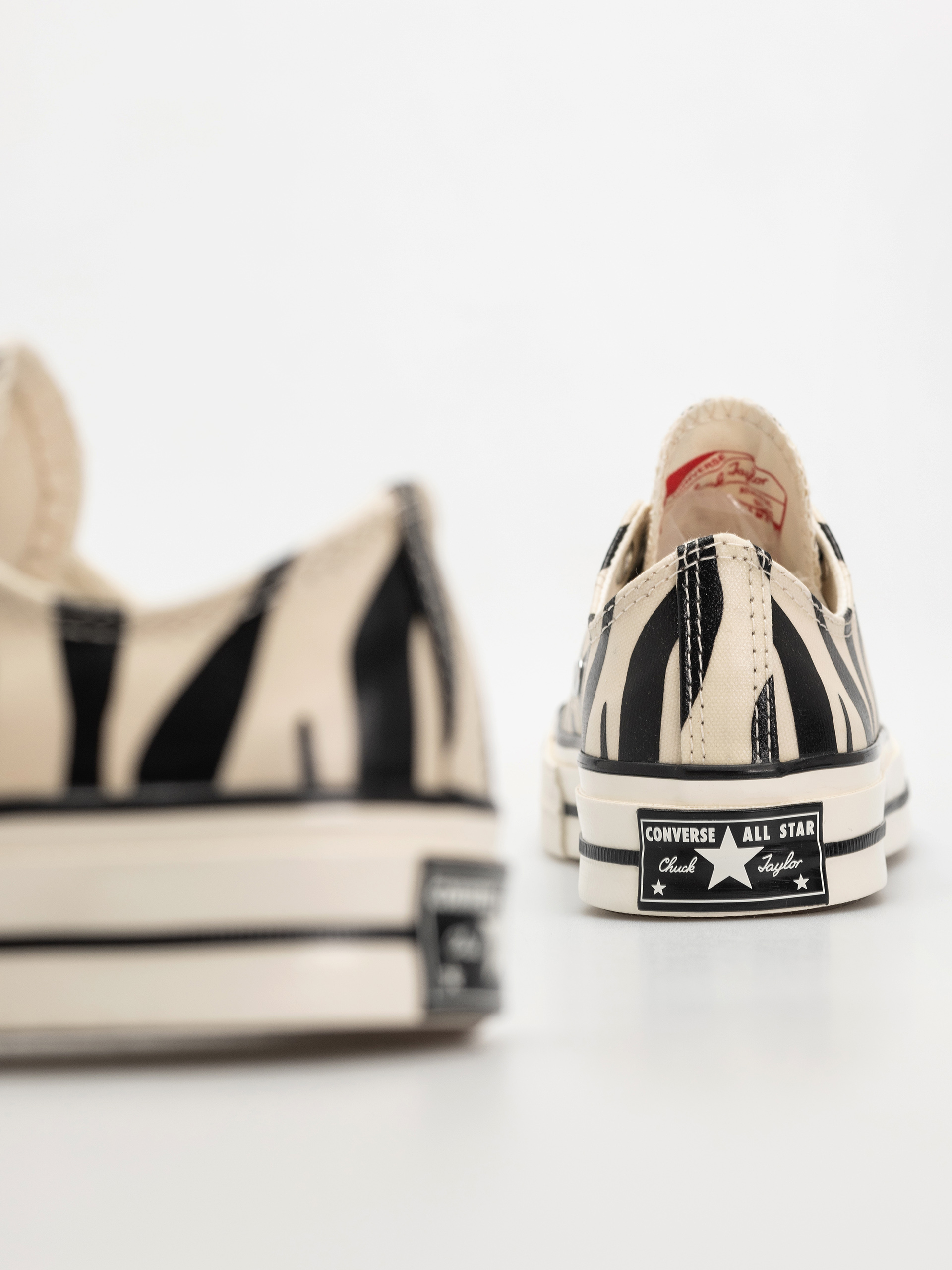 Trampki Converse Chuck 70 Ox (light dune/black/egret)