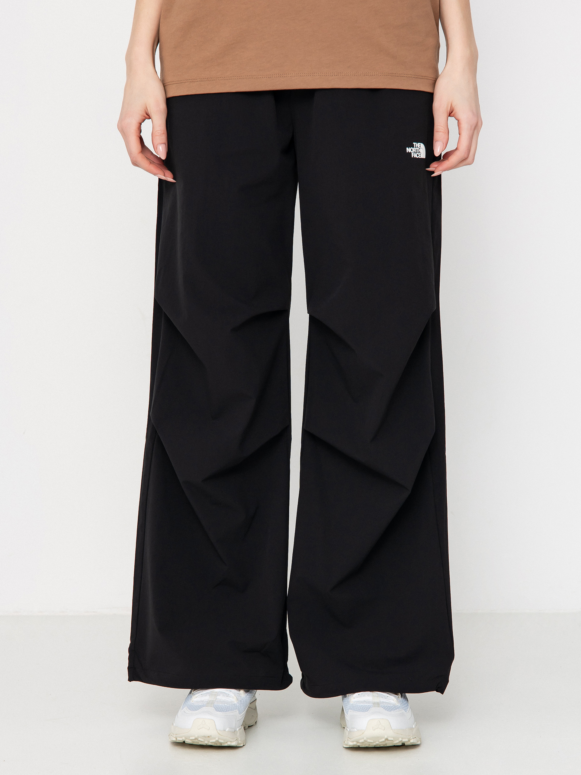Spodnie The North Face Woven Wmn (tnf black)