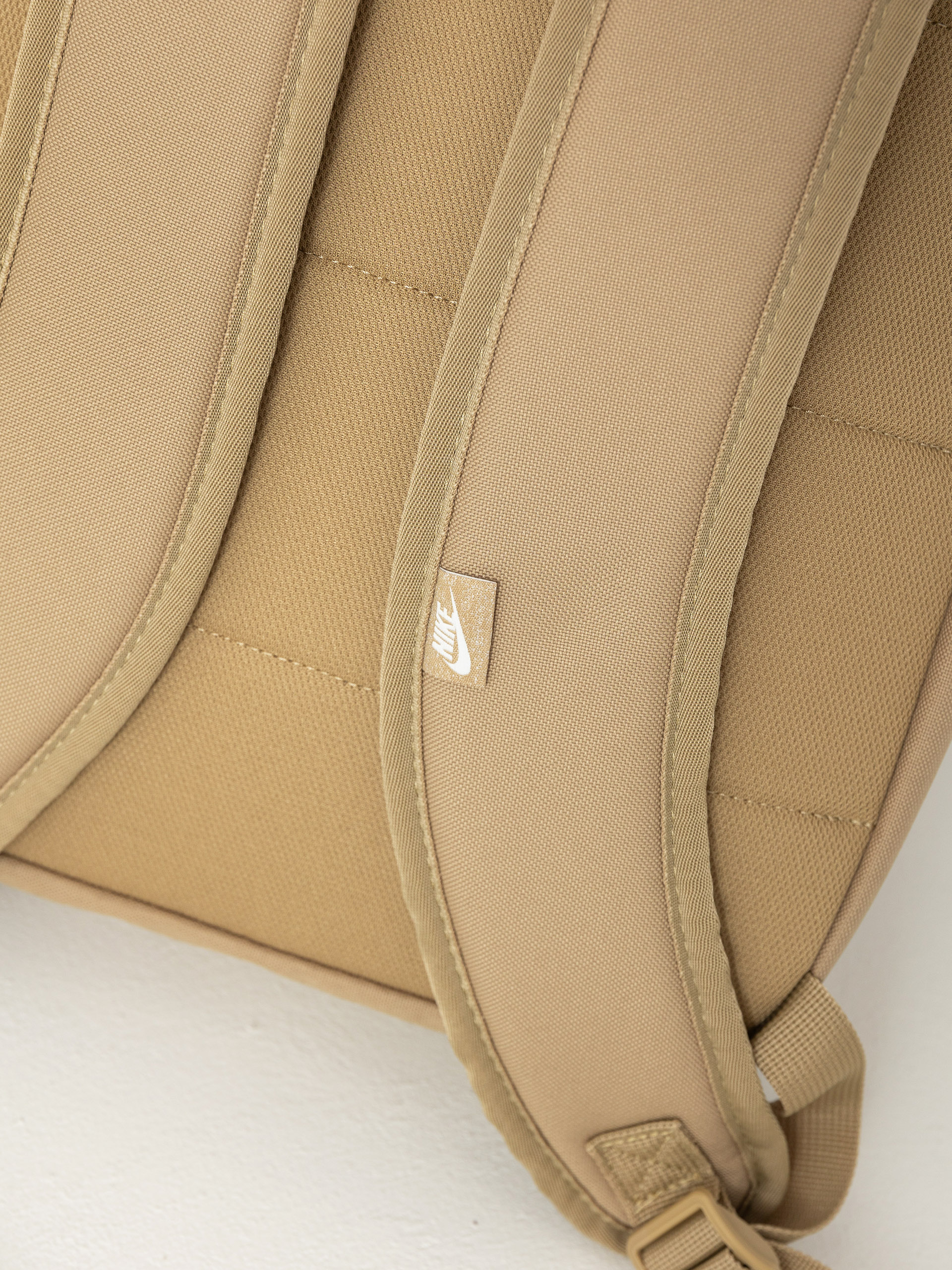 Plecak Nike SB Heritage (parachute beige/summit white)