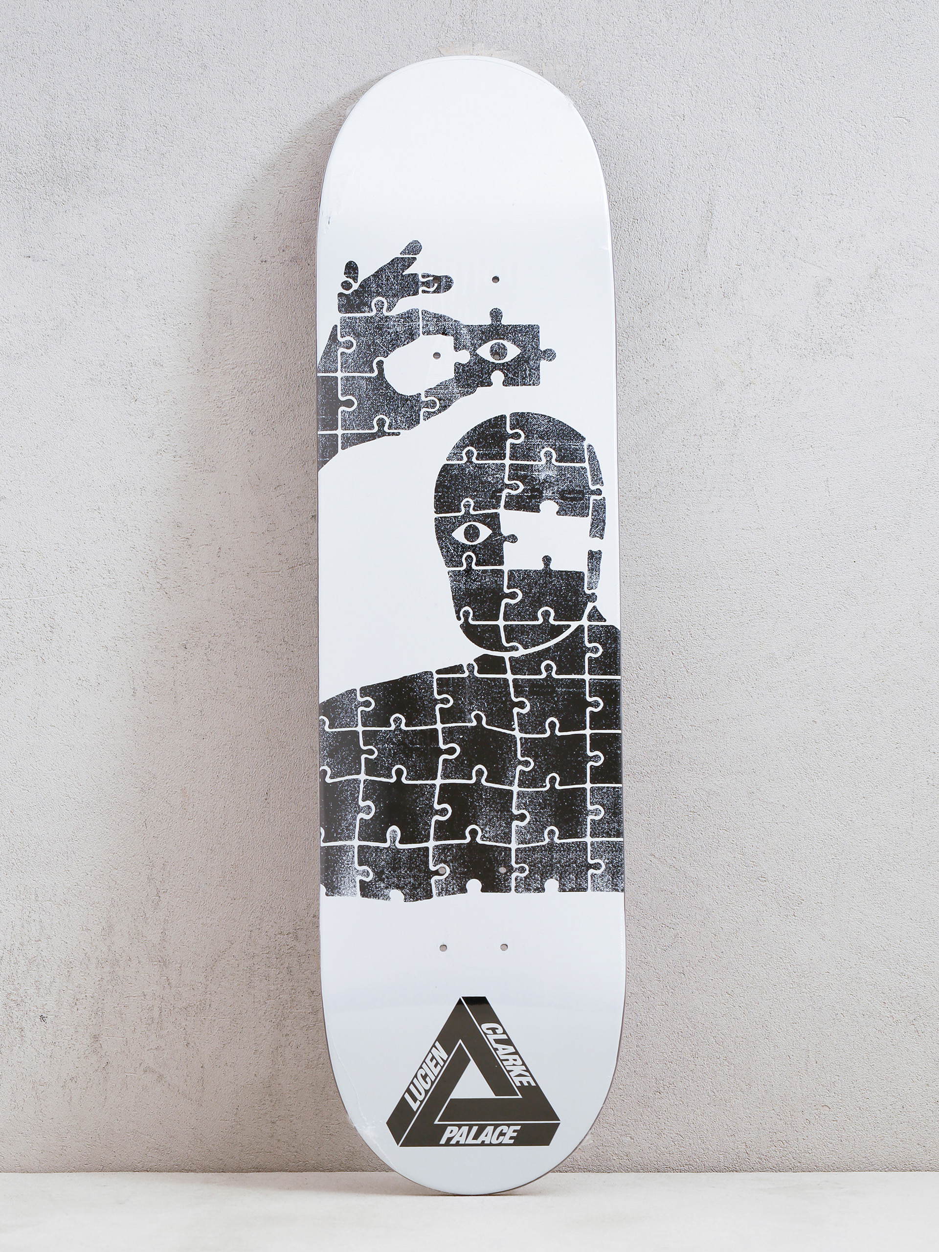 Deck Palace Skateboards Lucien (white/black)