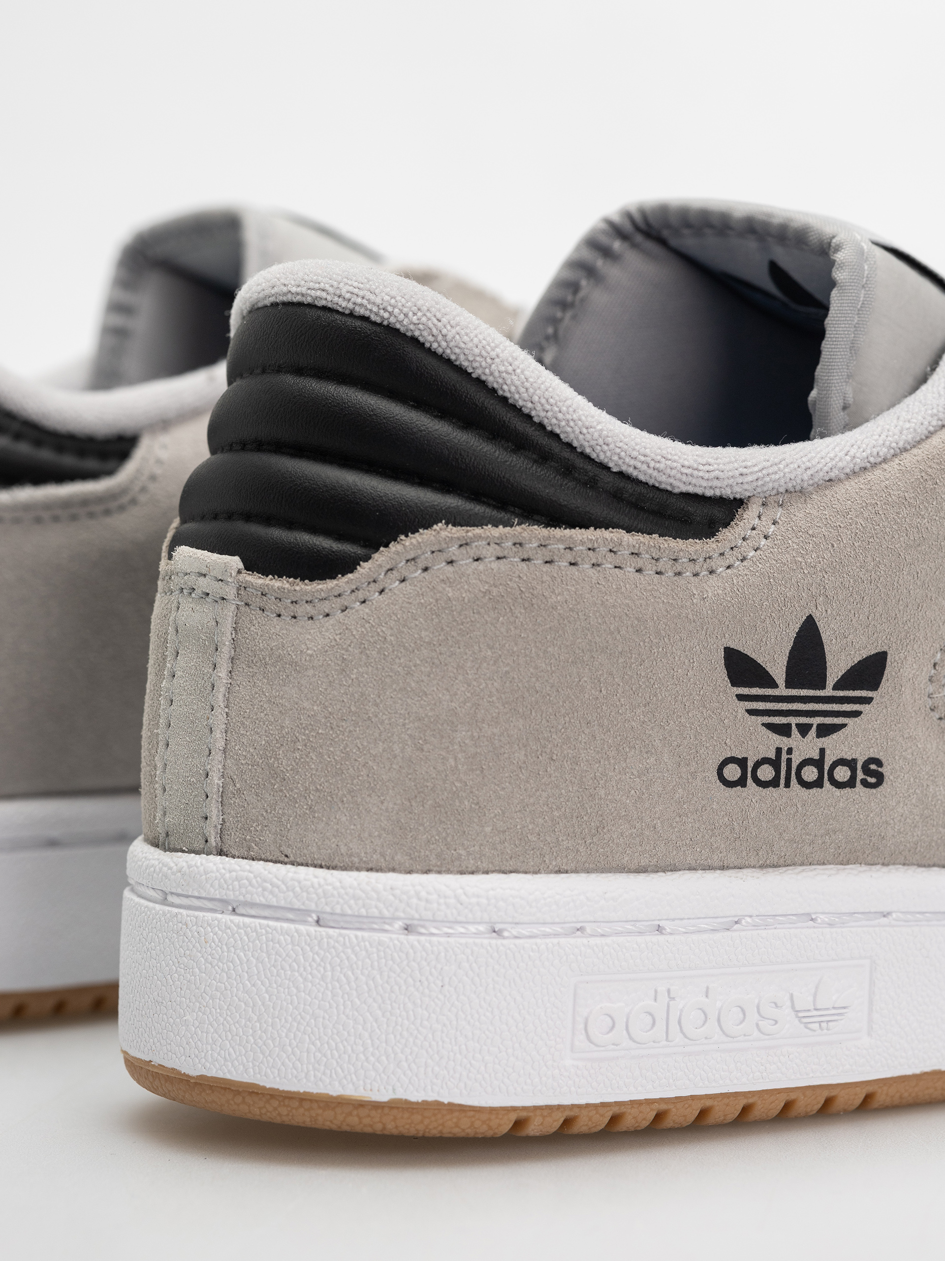 Buty adidas Centennial 85 Low A (gretwo/cblack/crywht)