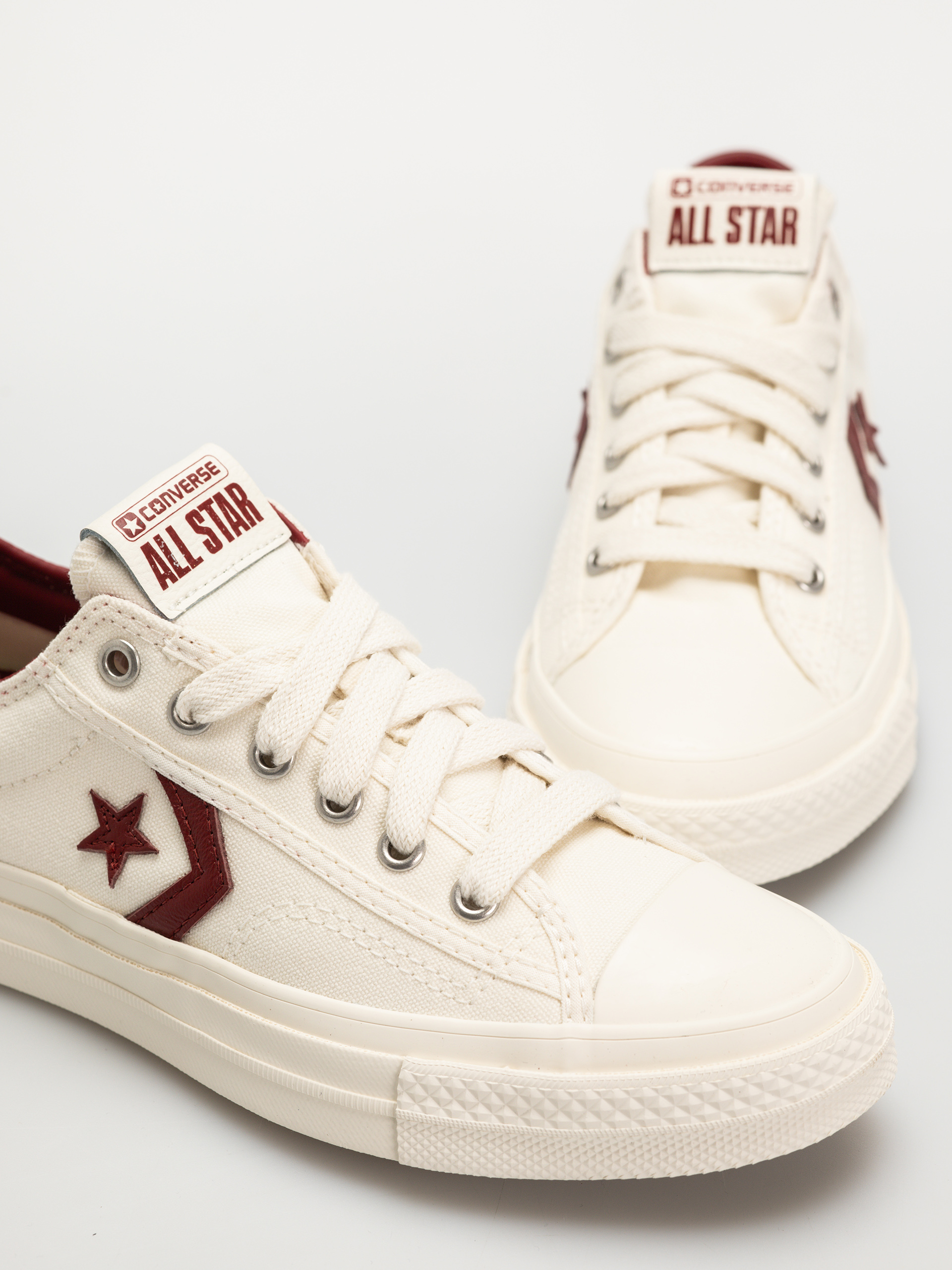 Buty Converse Star Player 76 Ox (egret/egret/park red)