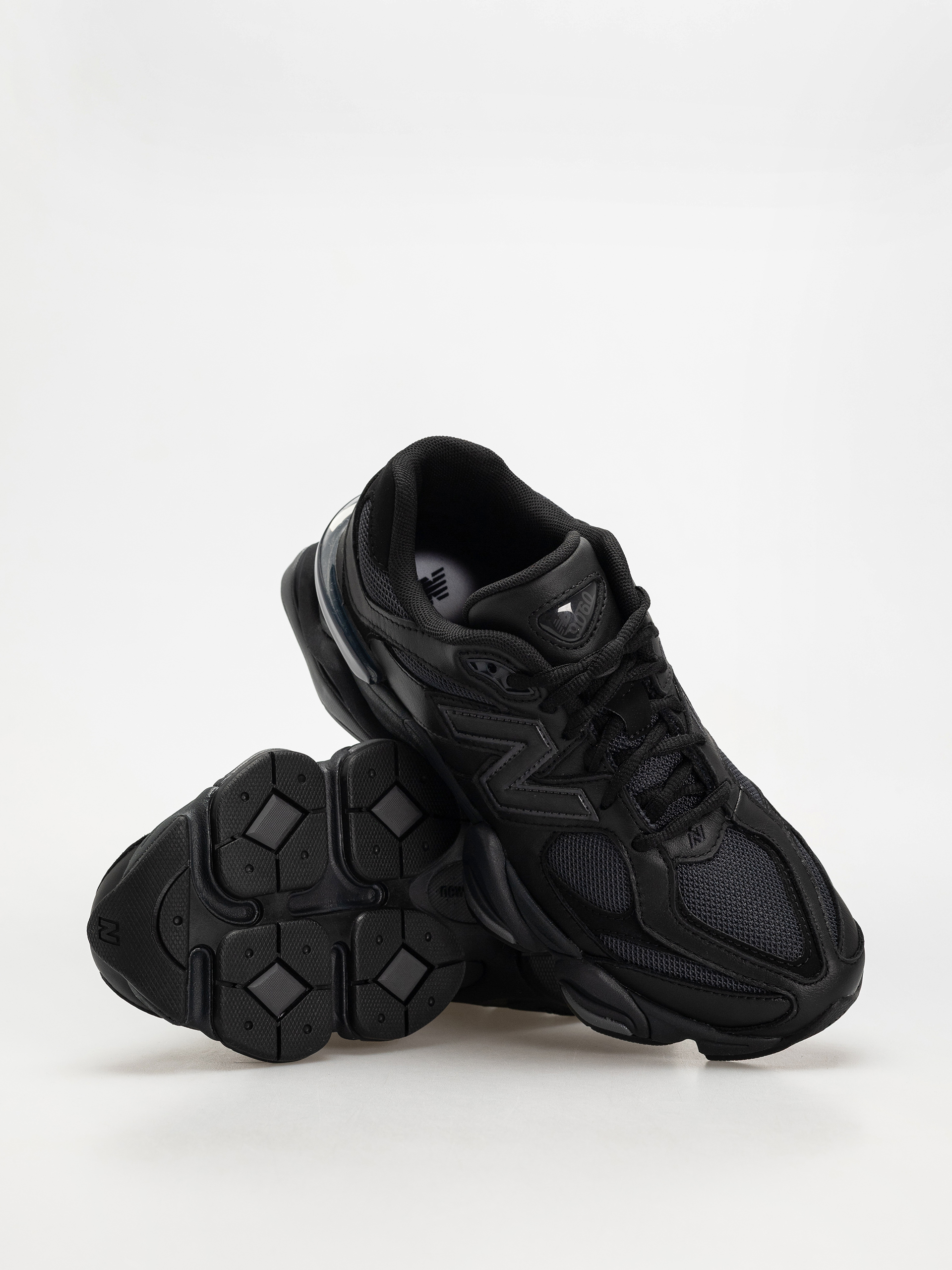 Buty New Balance 9060 (black)