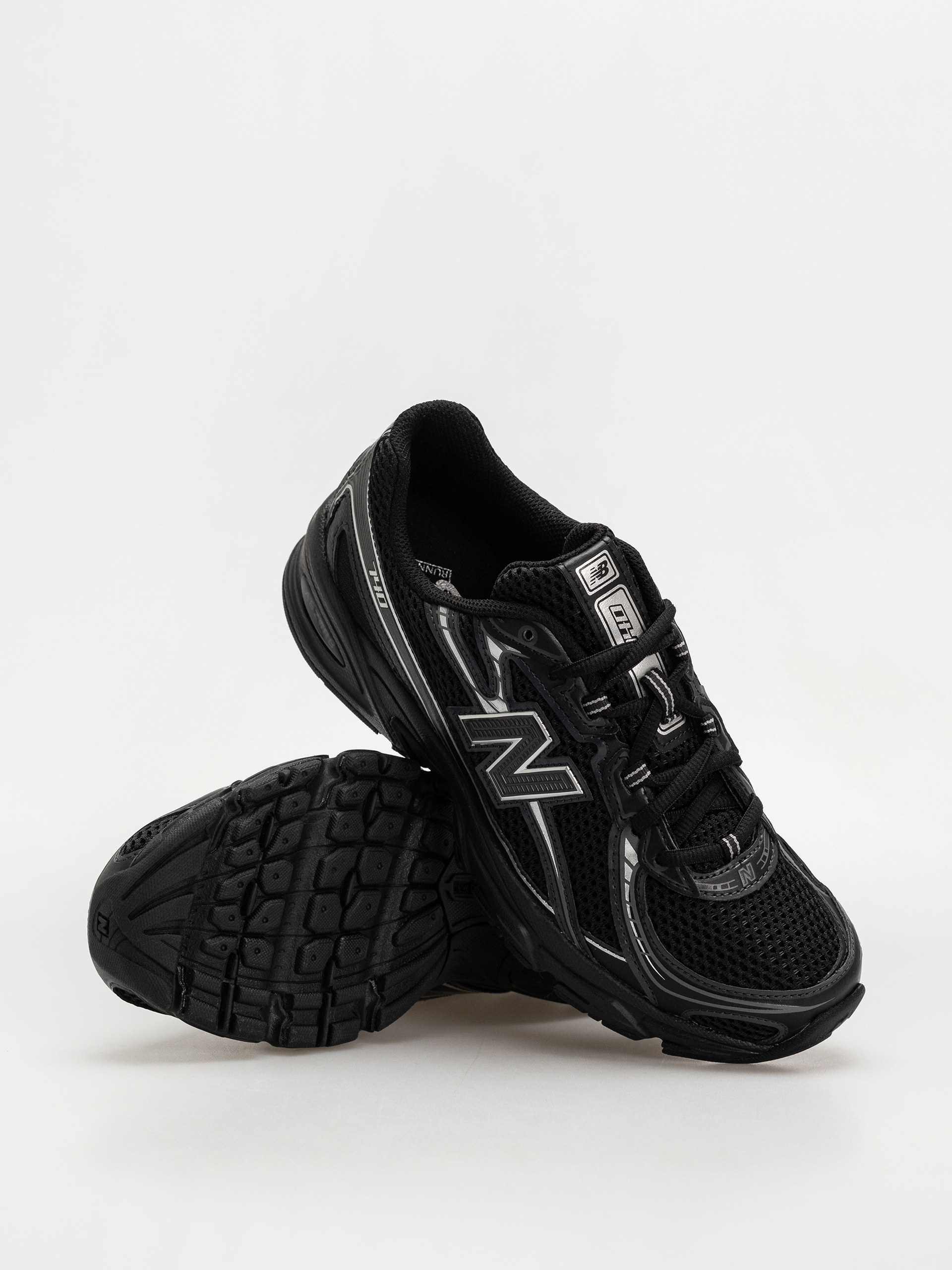 Buty New Balance 740 (black)