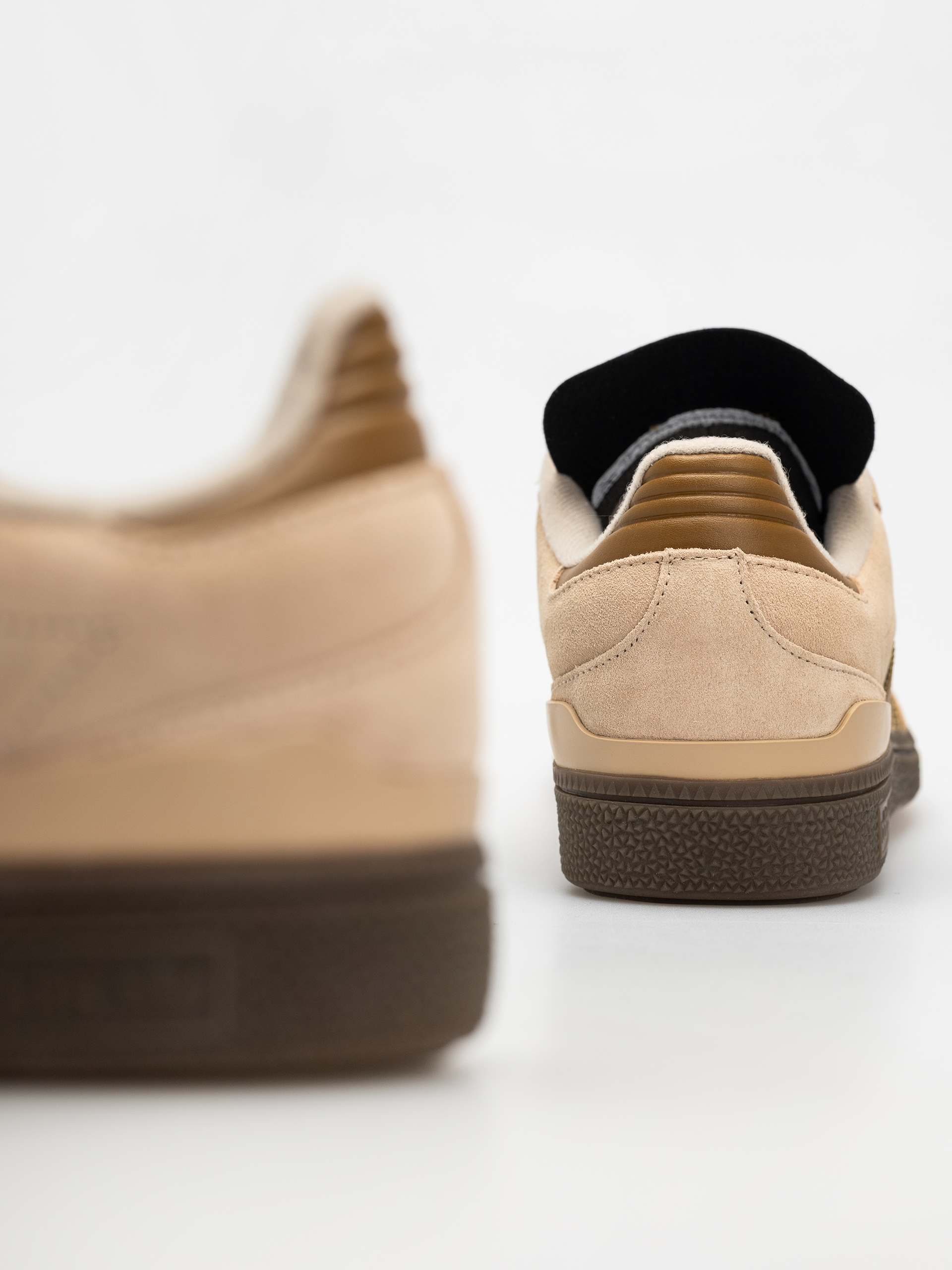 Buty adidas Busenitz - brązowy (magbei/brostr/gum5)