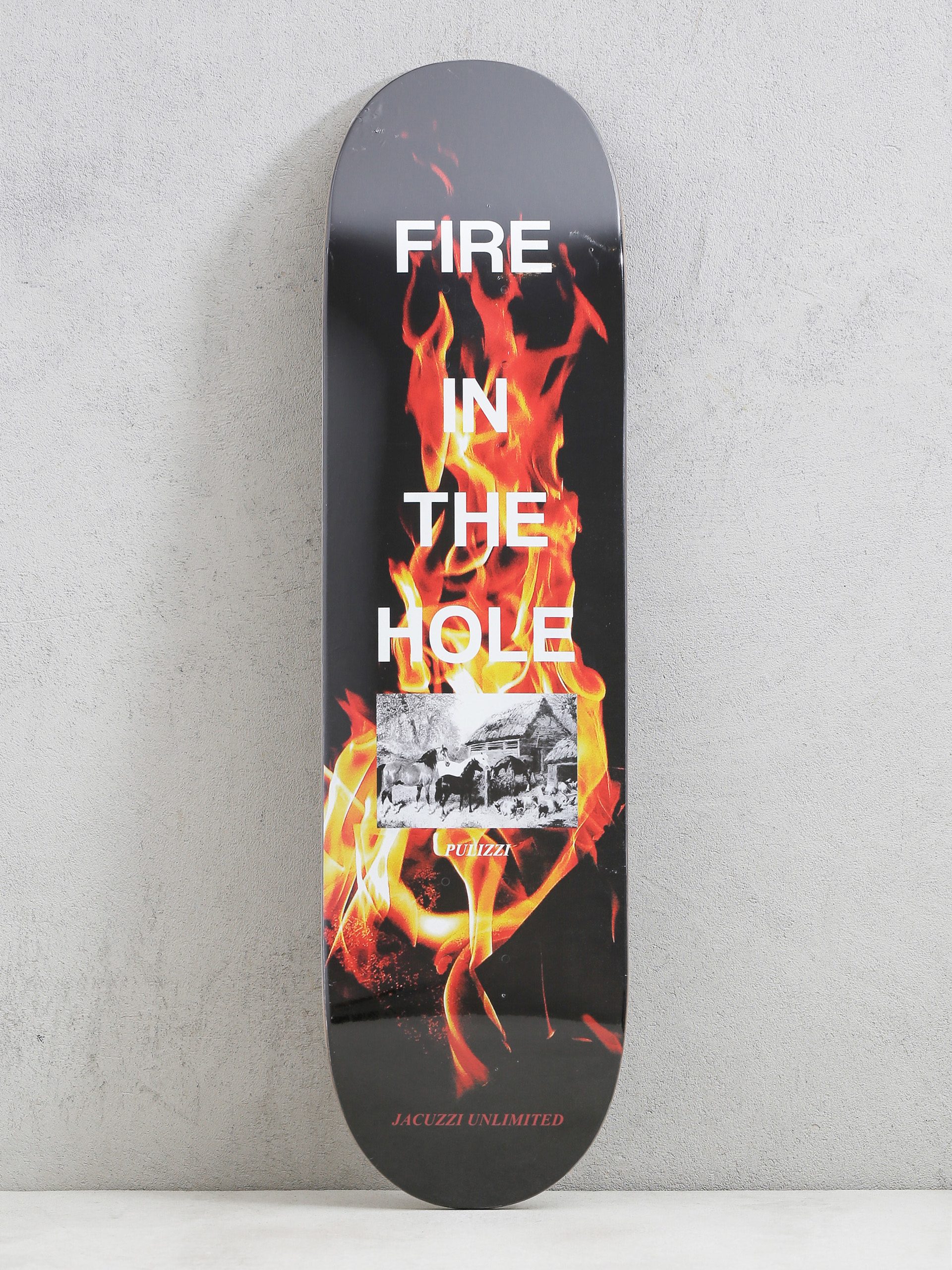 Deck Jacuzzi Michael Pulizzi Fire In The Hole (bkack)